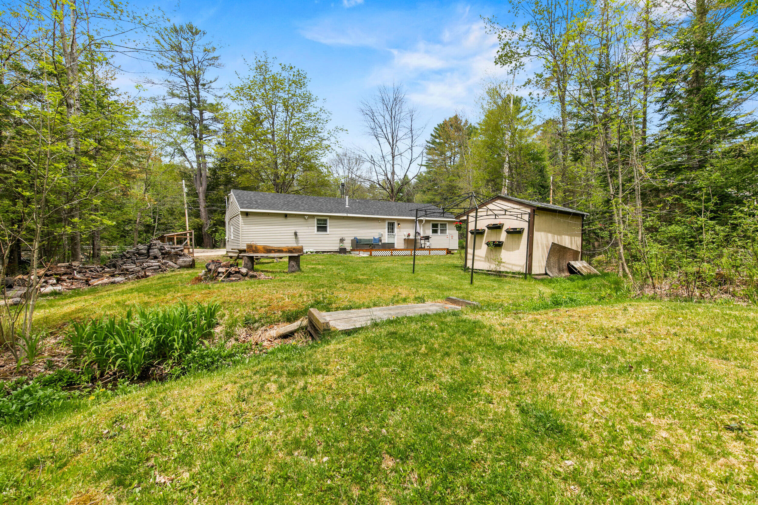 82 Oak Hill Road