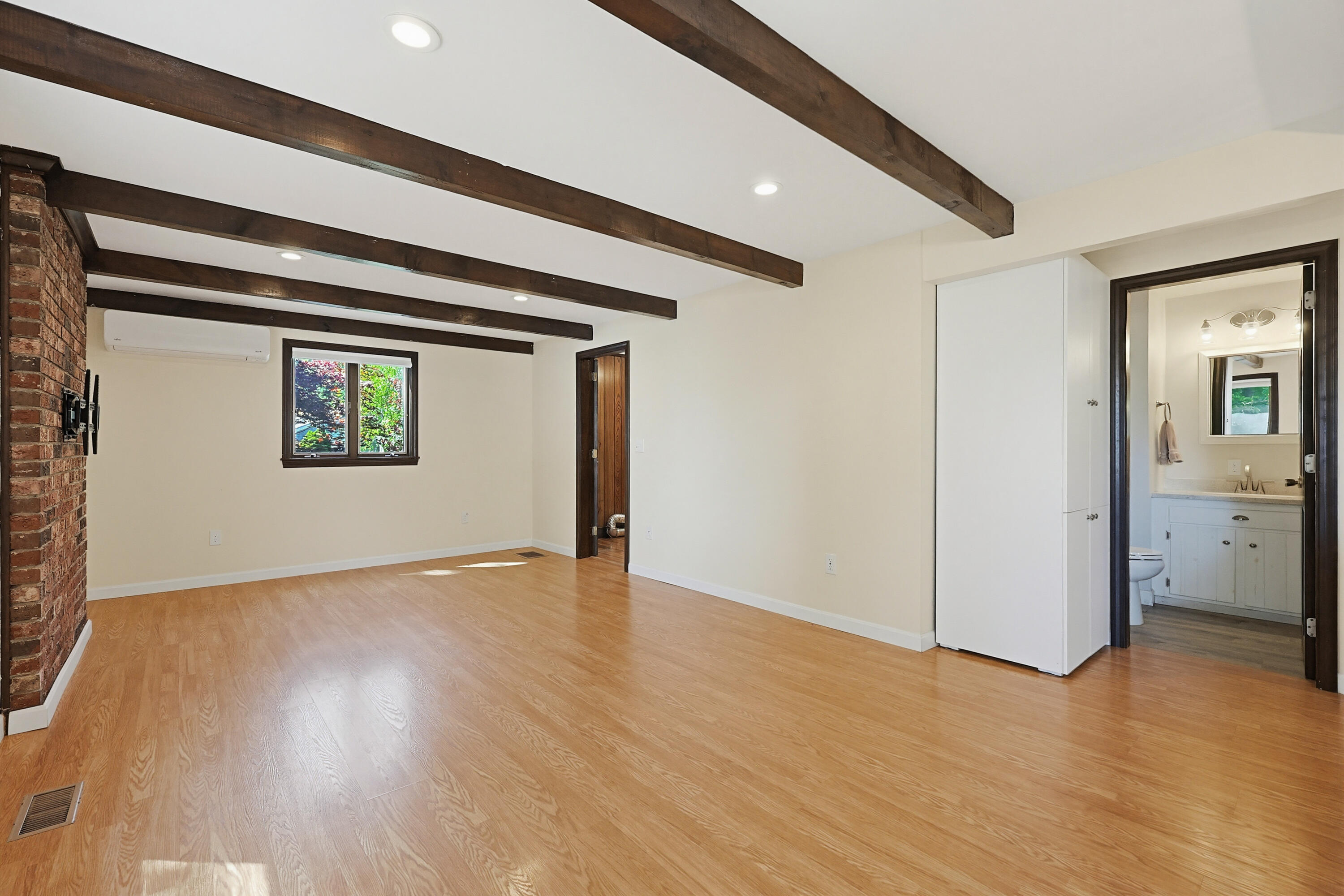 171 Carlson Street