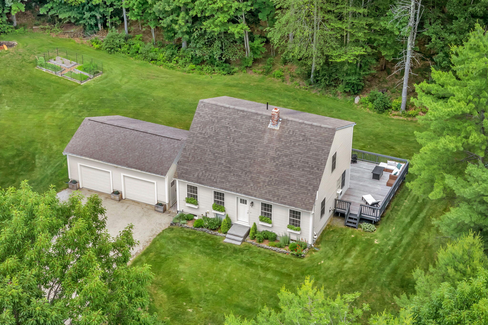 10 Friendship Drive