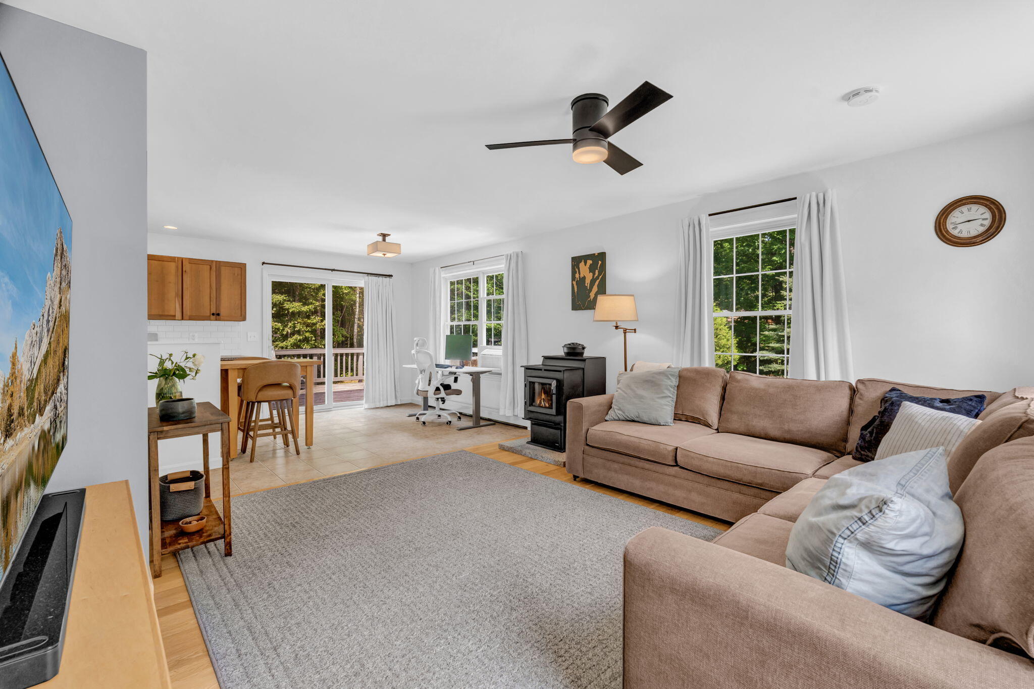 10 Friendship Drive