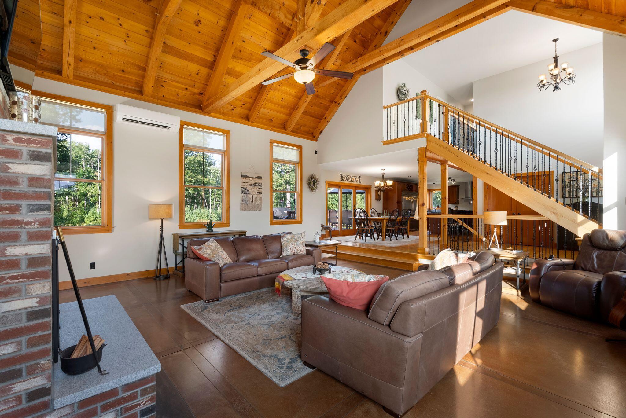 20 Treeline Drive