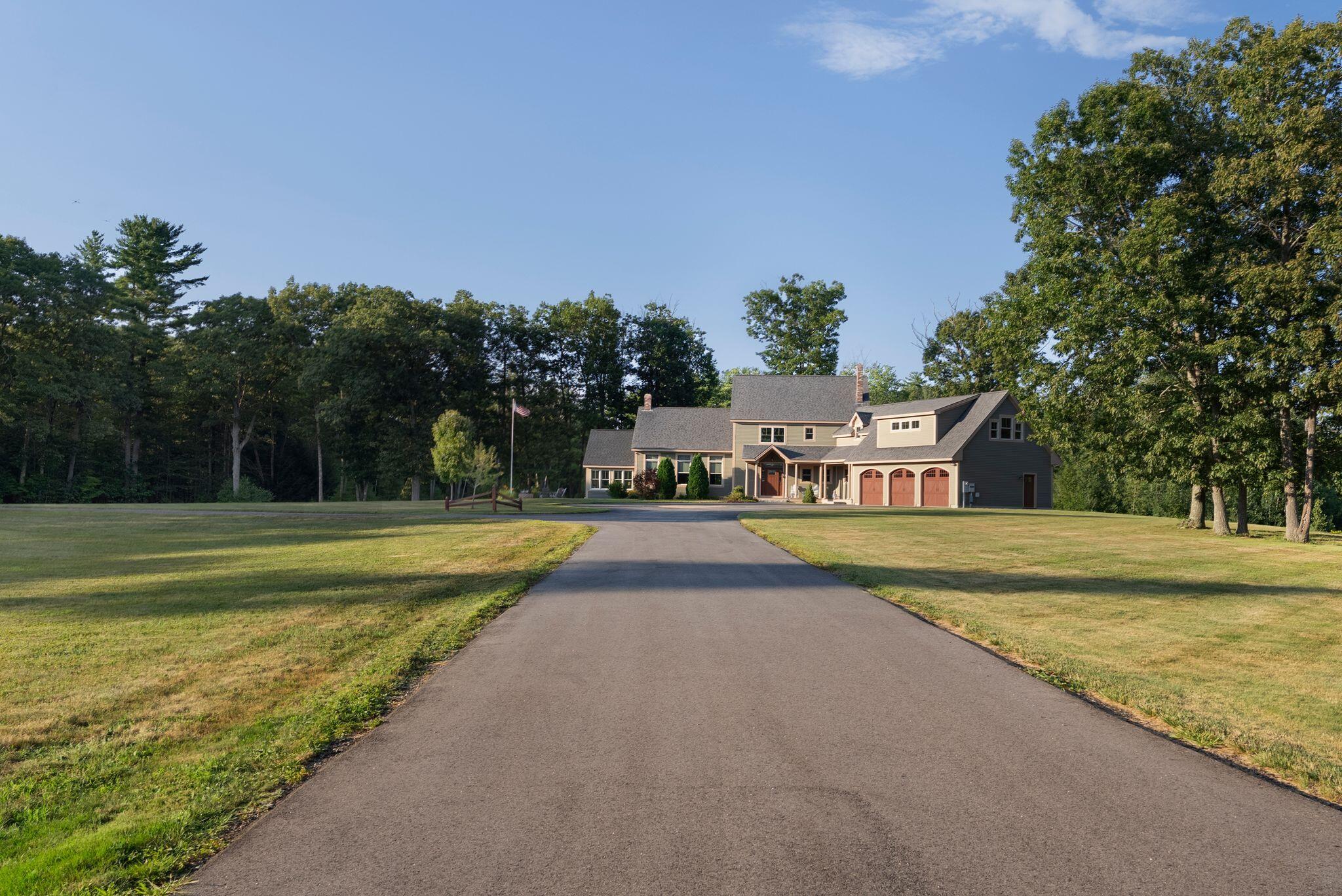 20 Treeline Drive