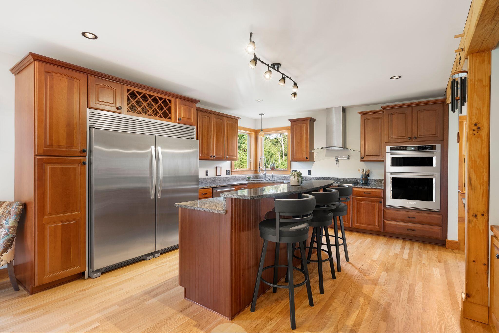20 Treeline Drive