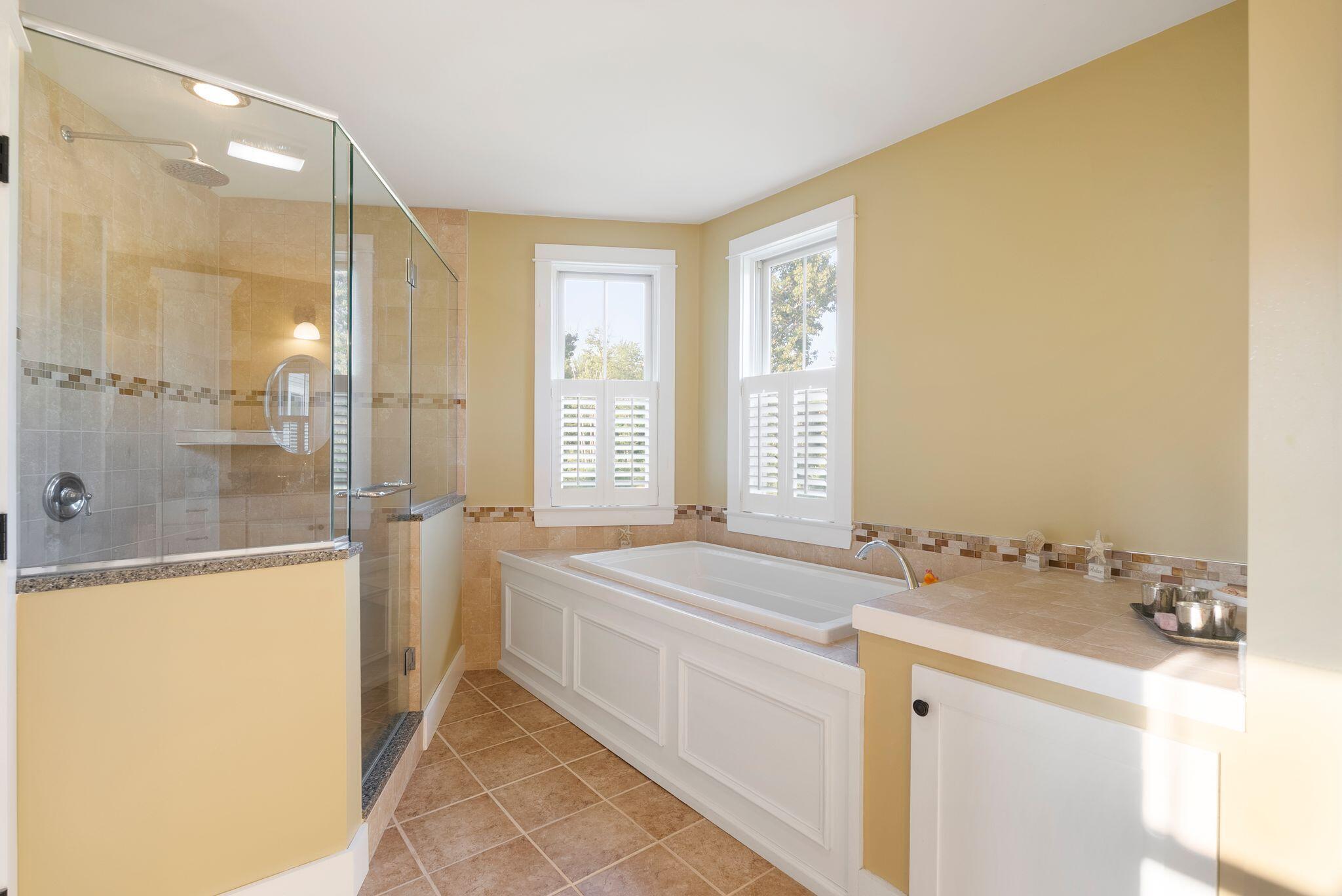 20 Treeline Drive