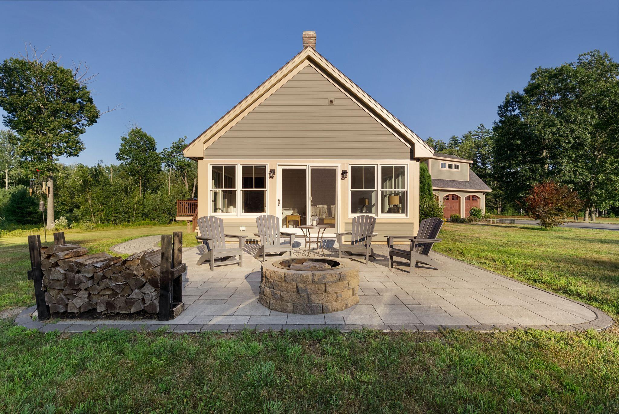 20 Treeline Drive