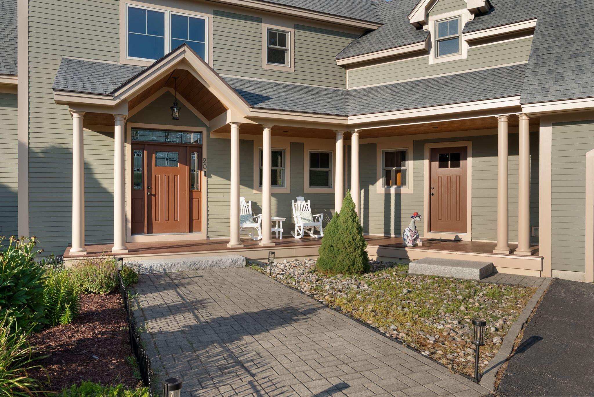 20 Treeline Drive
