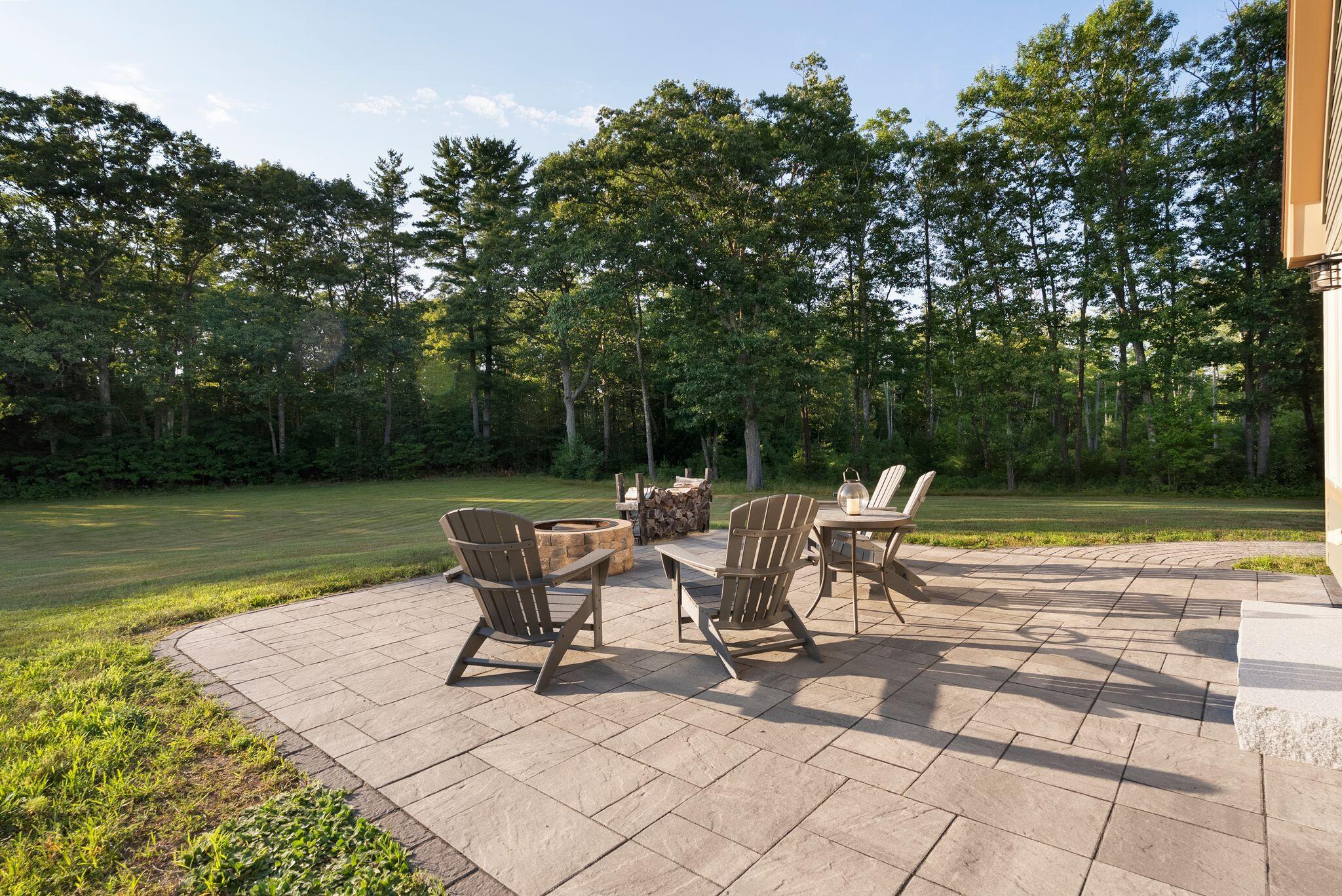 20 Treeline Drive