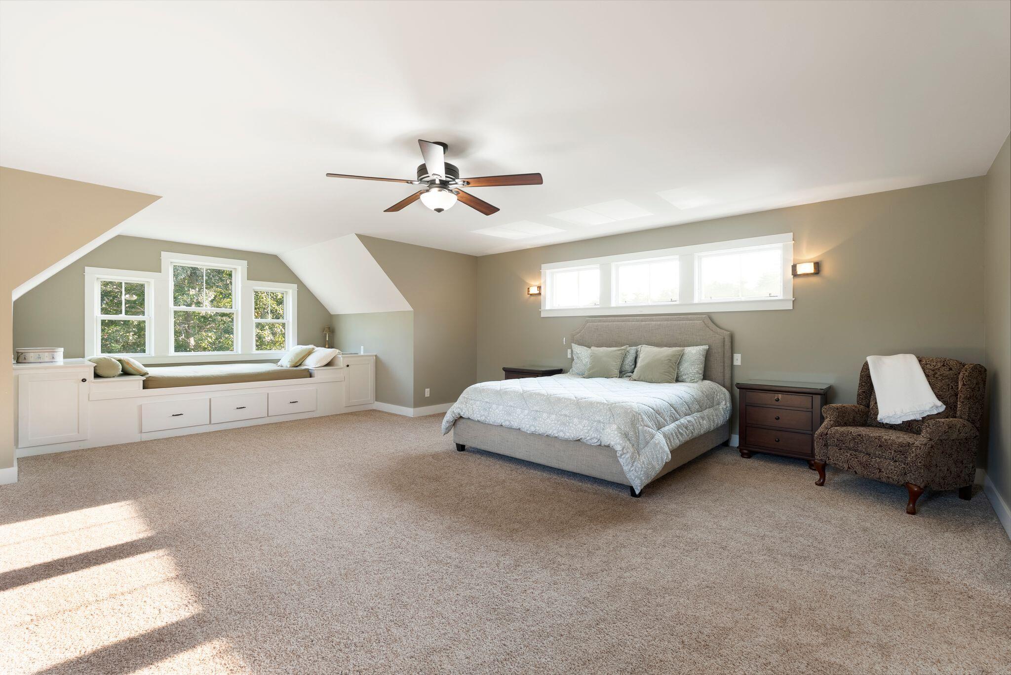 20 Treeline Drive