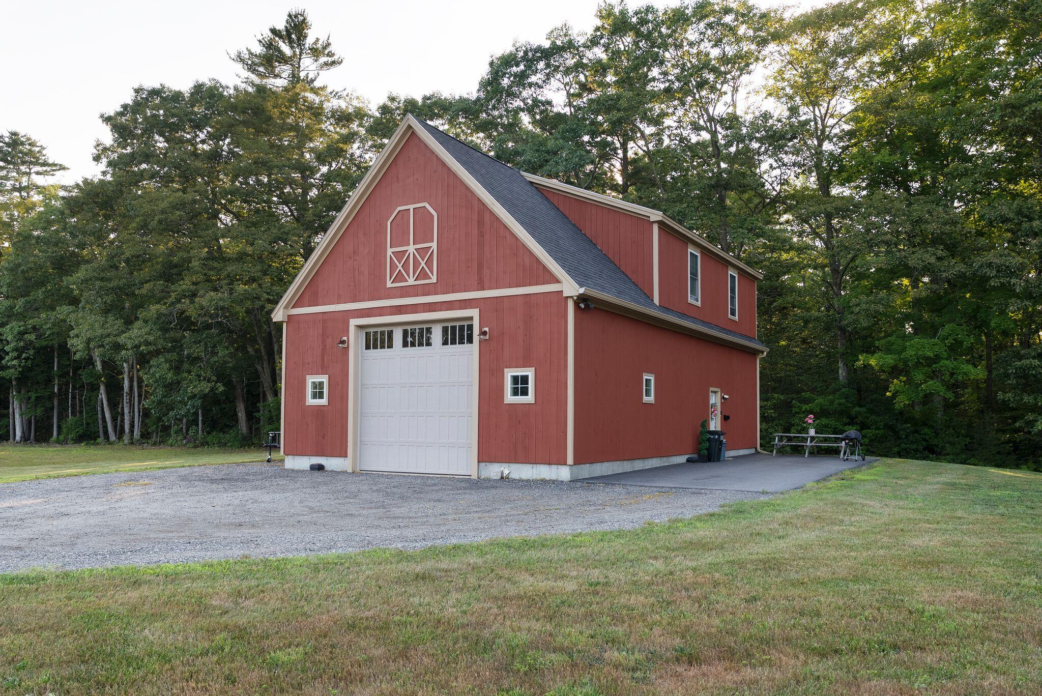 20 Treeline Drive