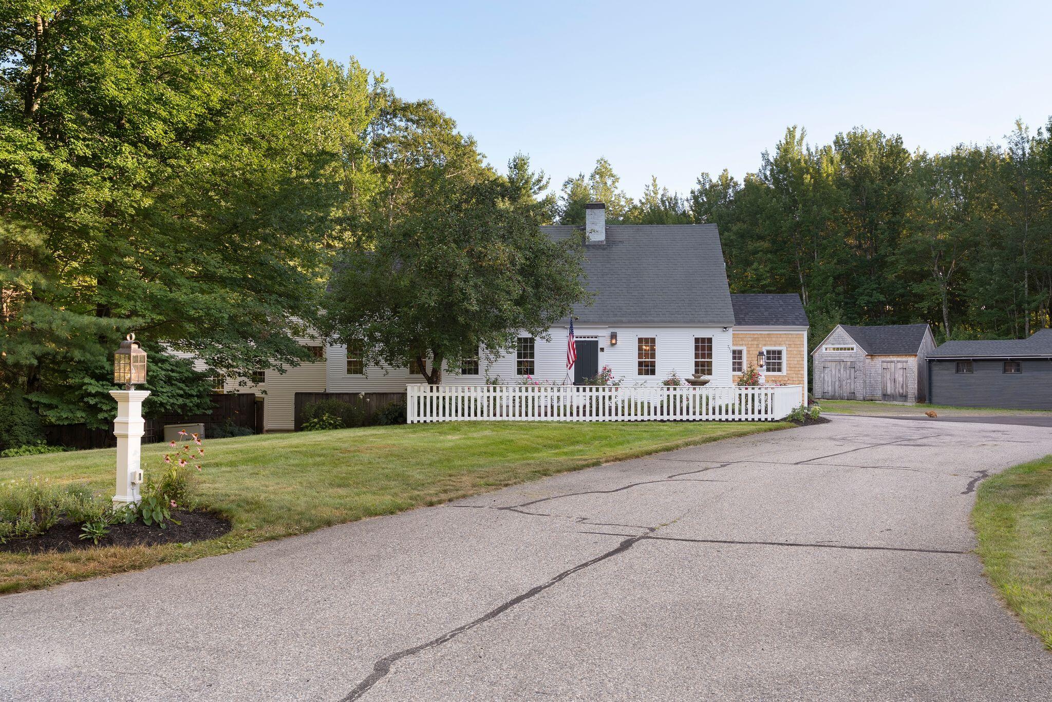 758 Walker Road