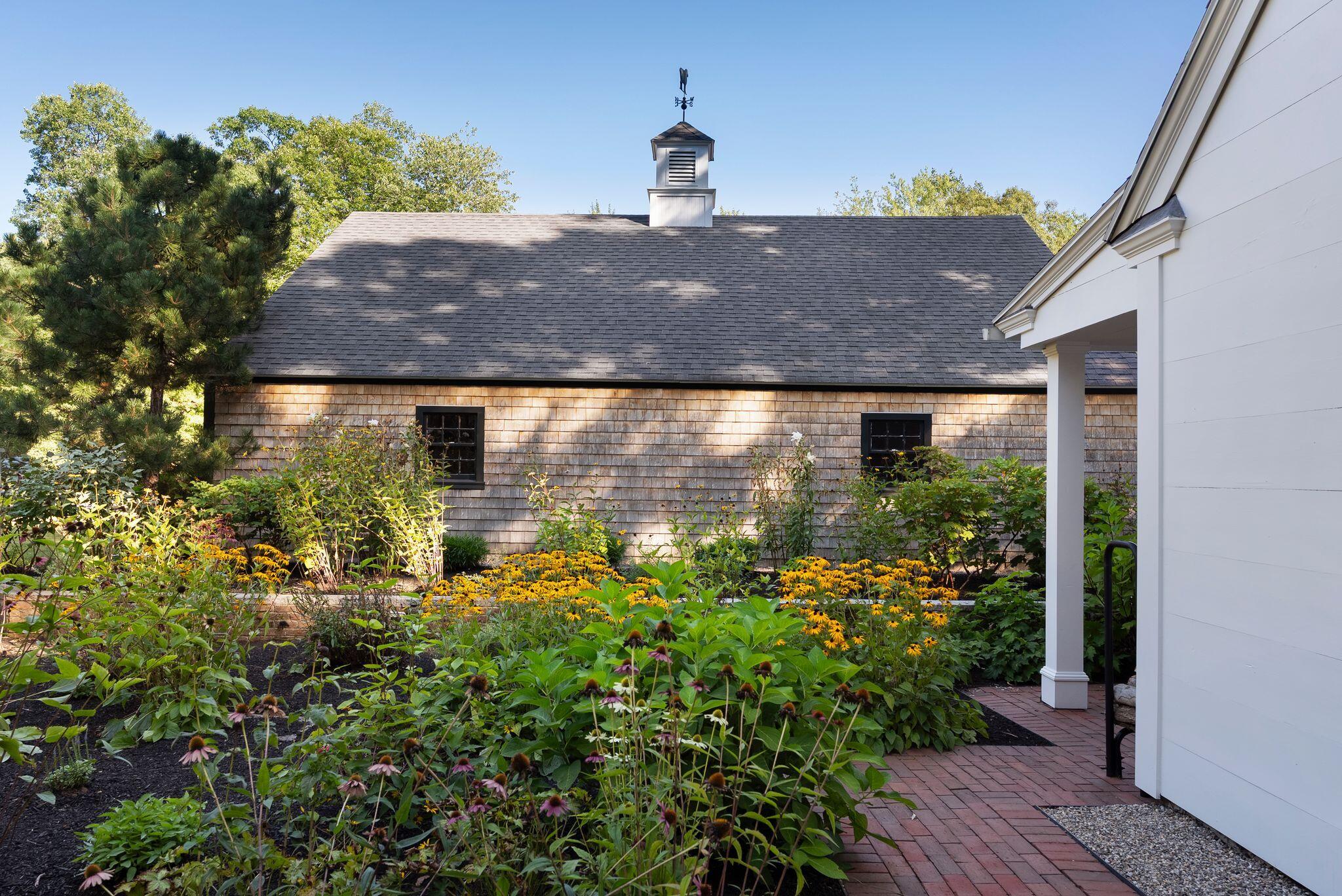 758 Walker Road