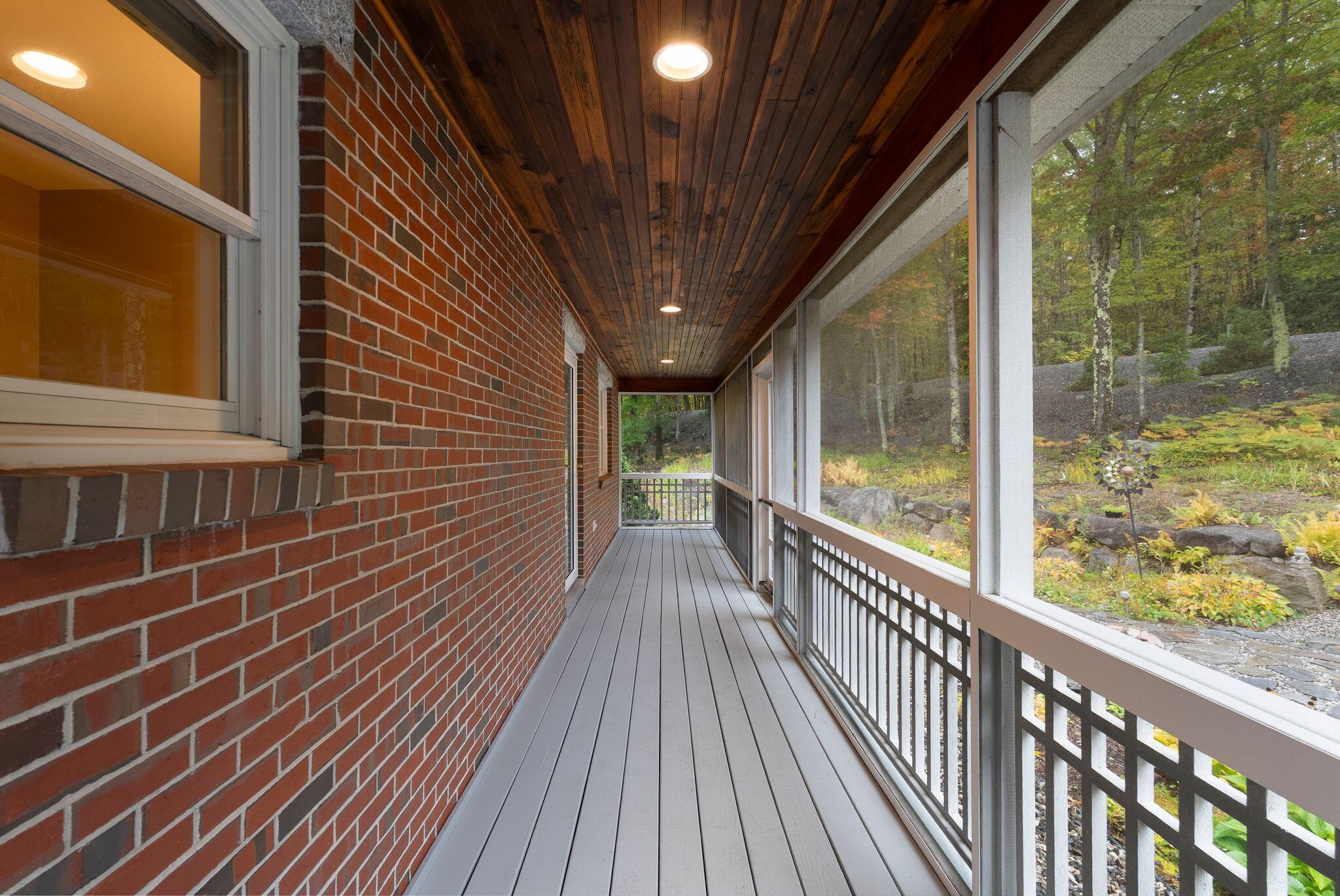 2 Aspen Ridge
