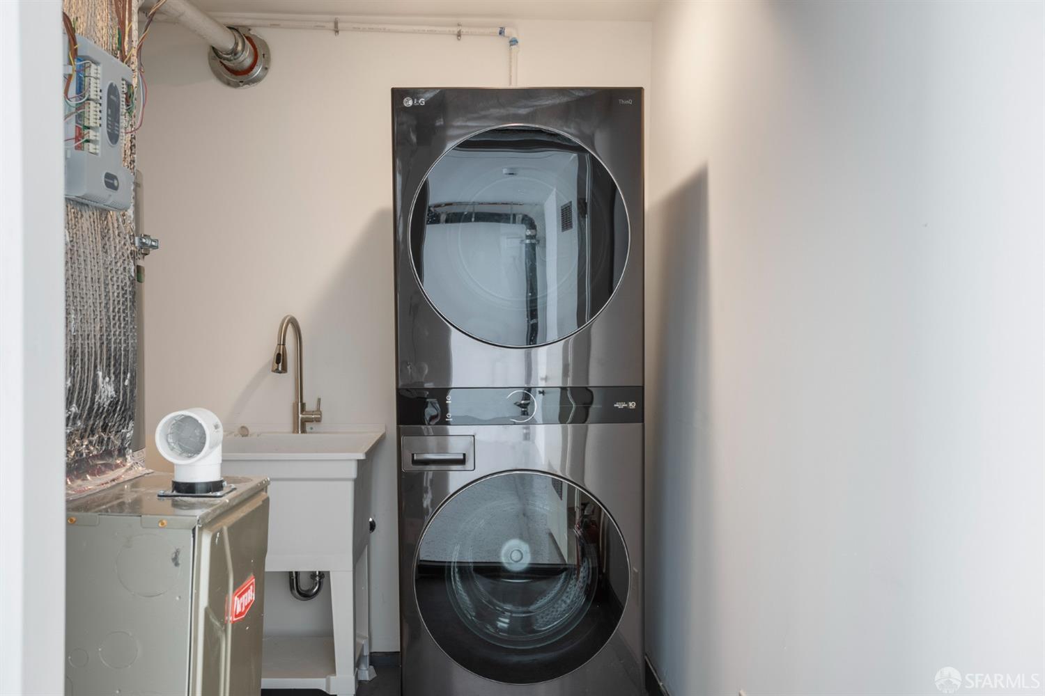 94 Bernal Heights Boulevard