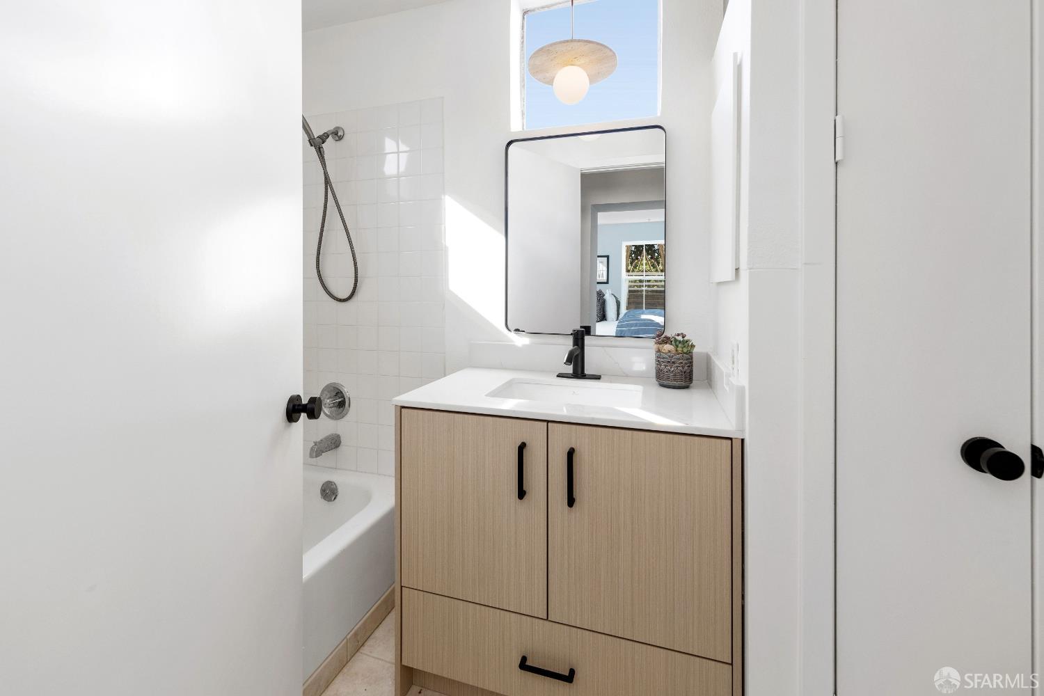 1326 Scott Street # 32