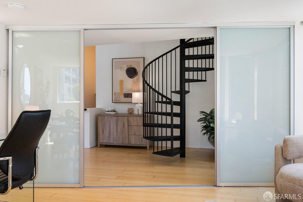 88 Guy Place # 301