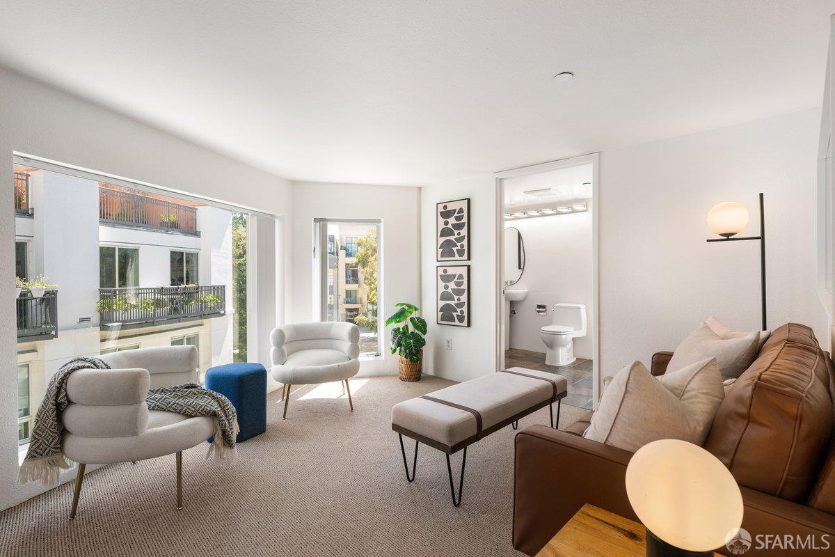 88 Guy Place # 301