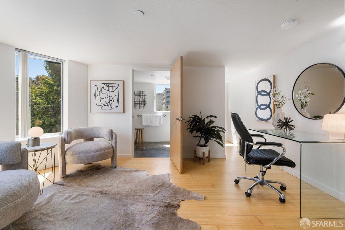 88 Guy Place # 301