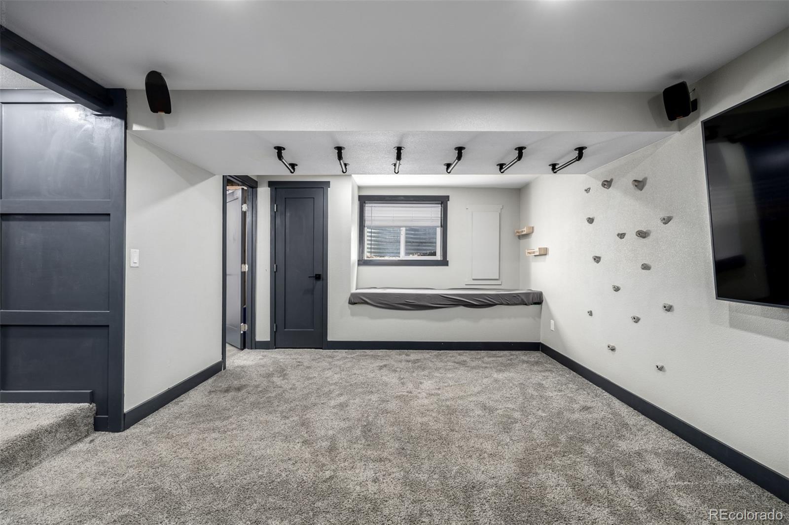 4075 S Hannibal Street