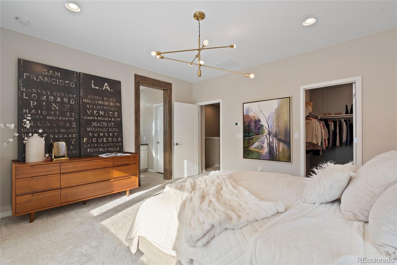 11073 Shining Star Circle