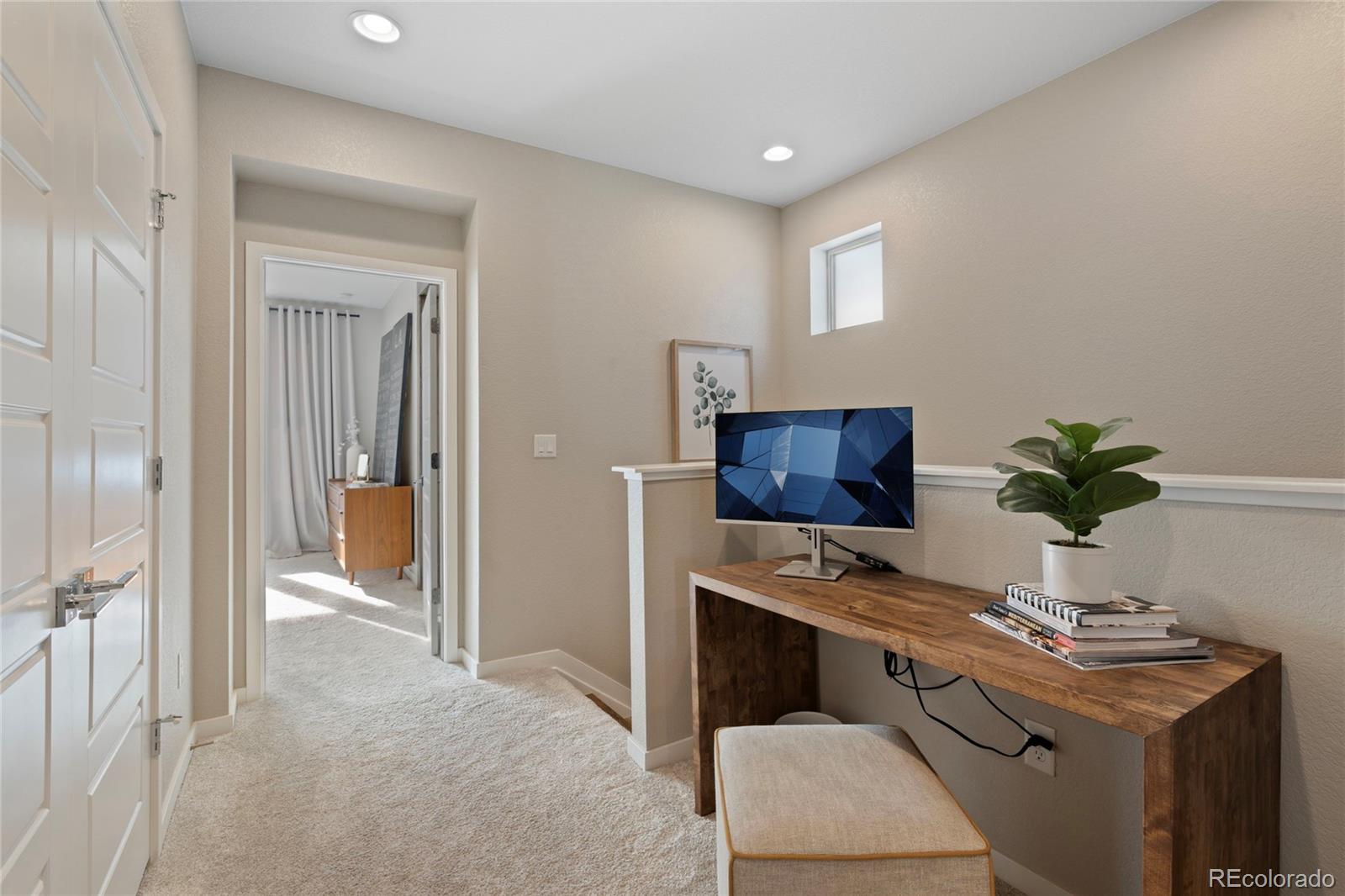 11073 Shining Star Circle