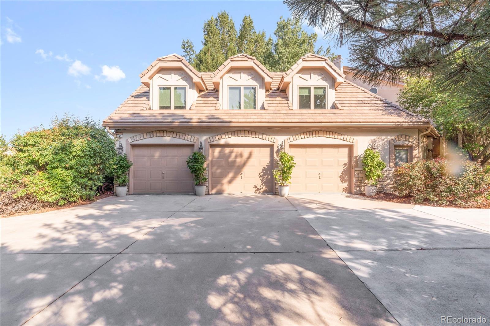 5340 S Race Court