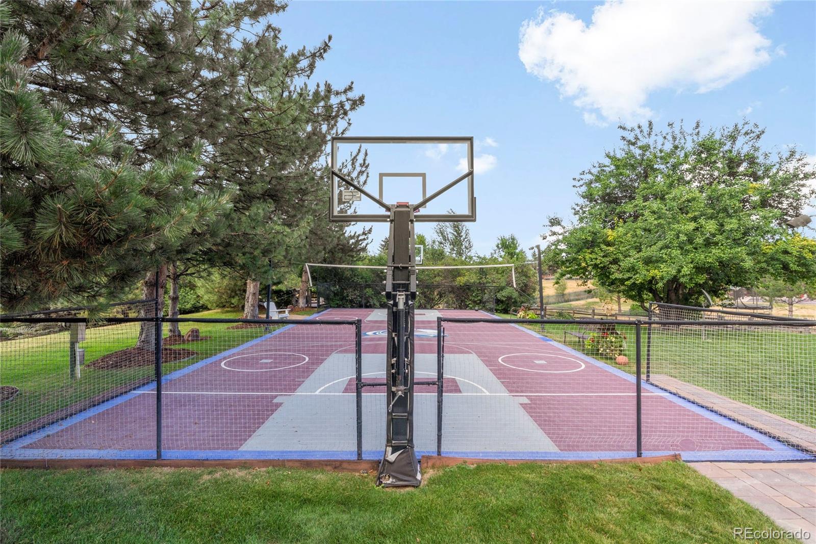 5340 S Race Court