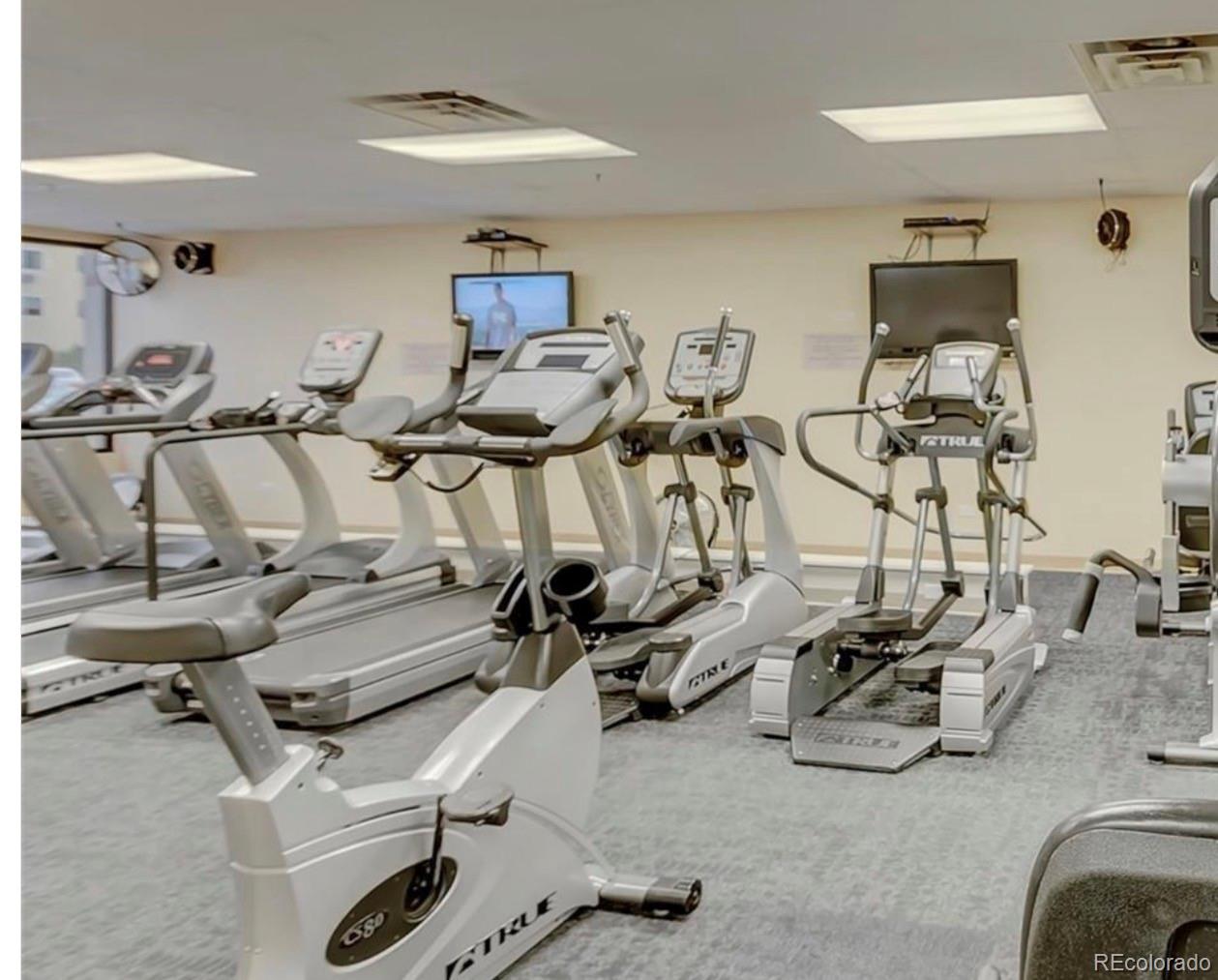 9655 E Center Avenue Unit: 6D
