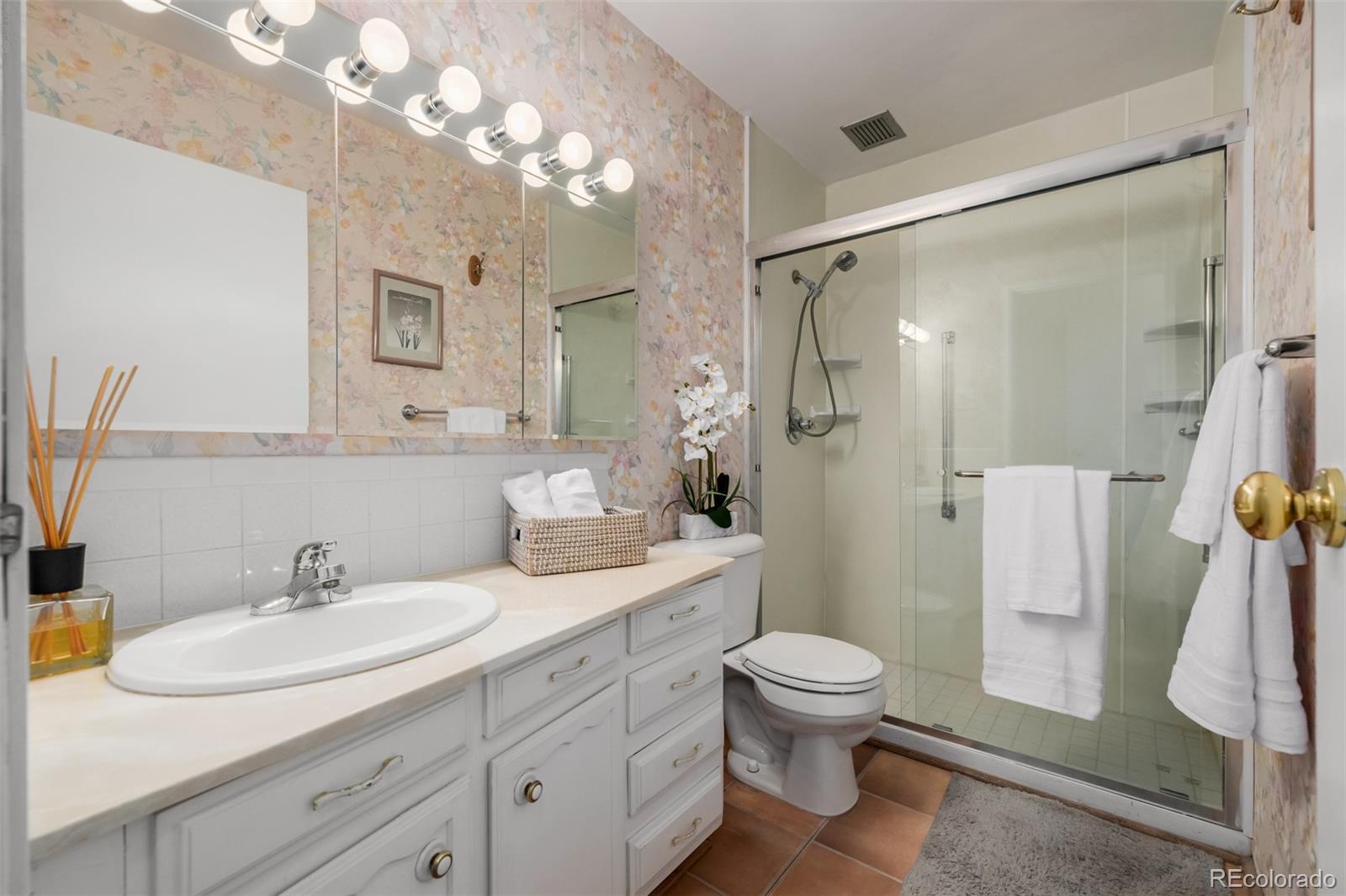 9655 E Center Avenue Unit: 6D