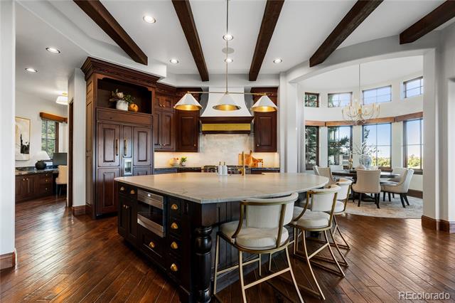 7208 Raphael Lane