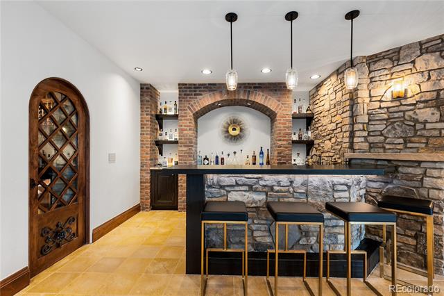 7208 Raphael Lane