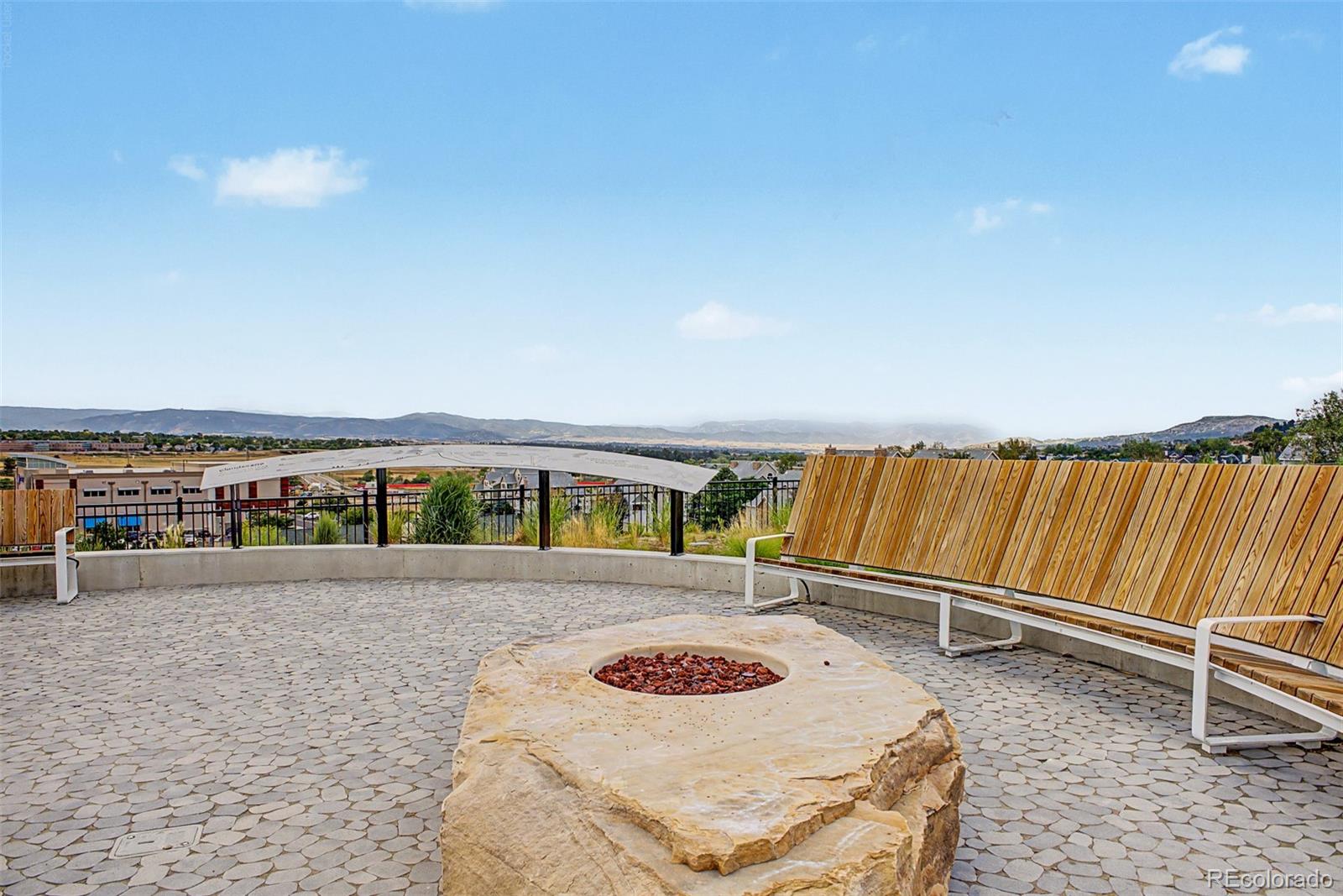 6005 Castlegate Drive Unit: B22