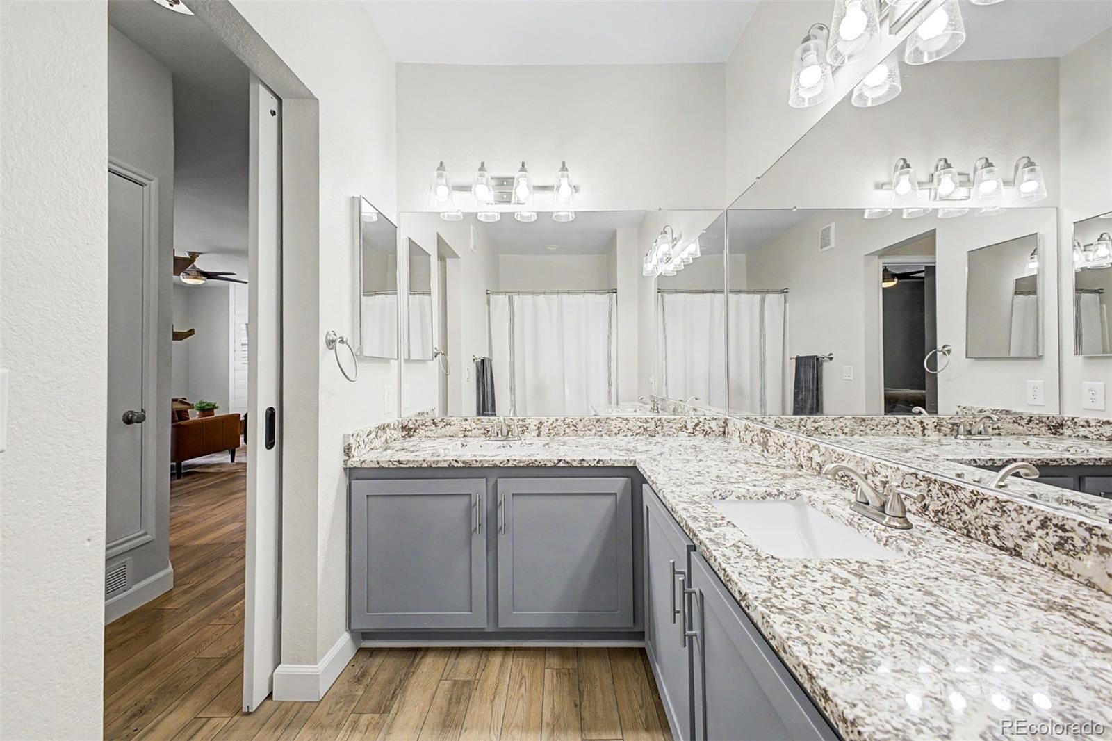 6005 Castlegate Drive Unit: B22