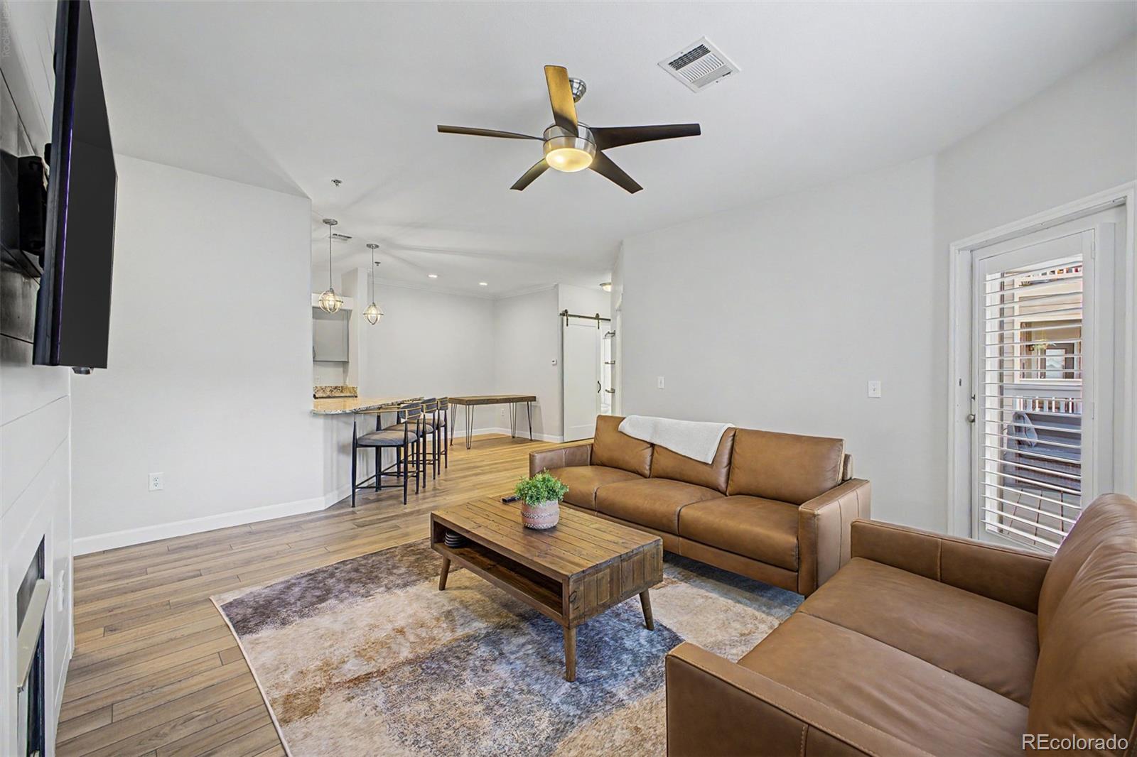 6005 Castlegate Drive Unit: B22