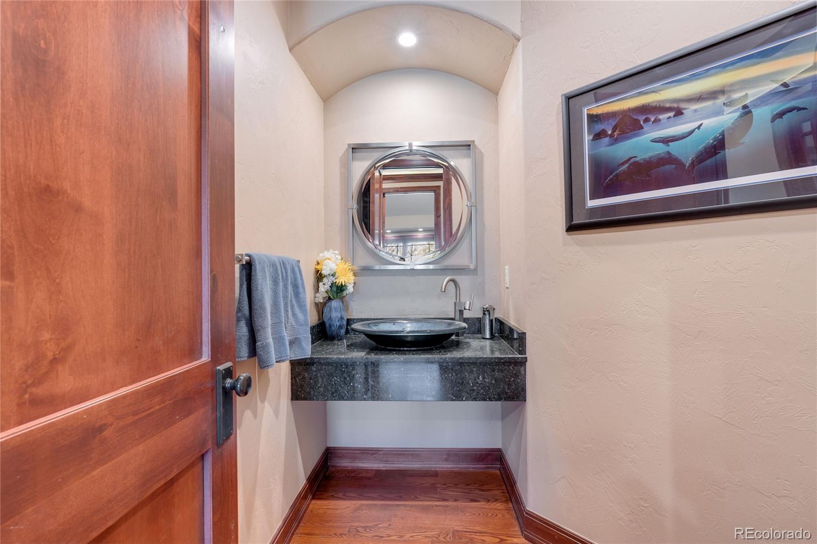 2256 W Wolfensberger Road