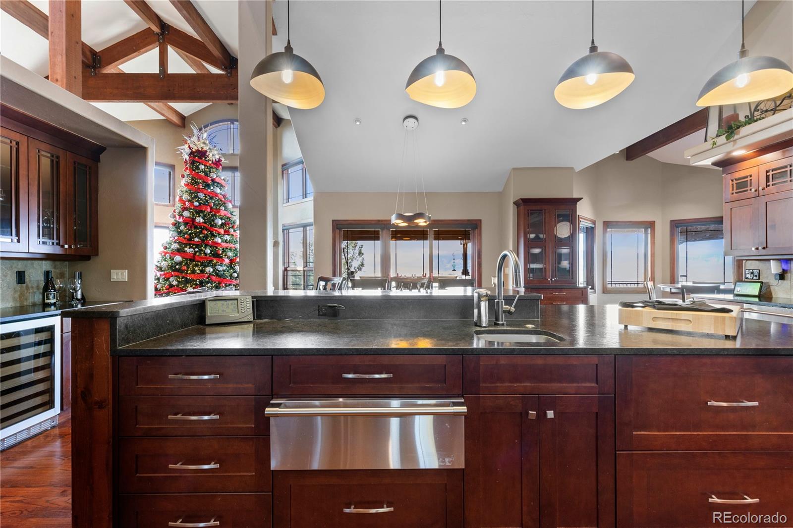 2256 W Wolfensberger Road