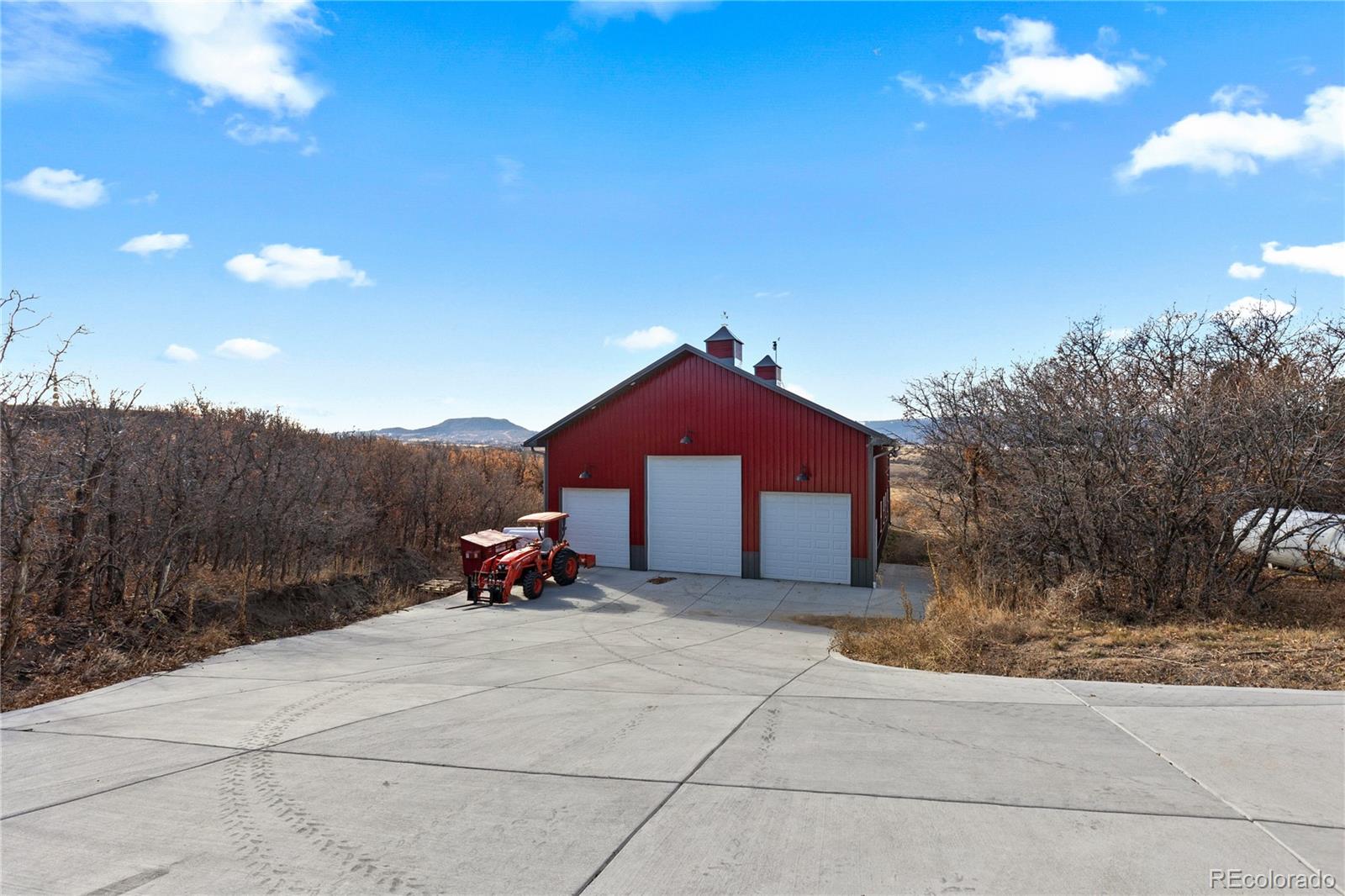 2256 W Wolfensberger Road