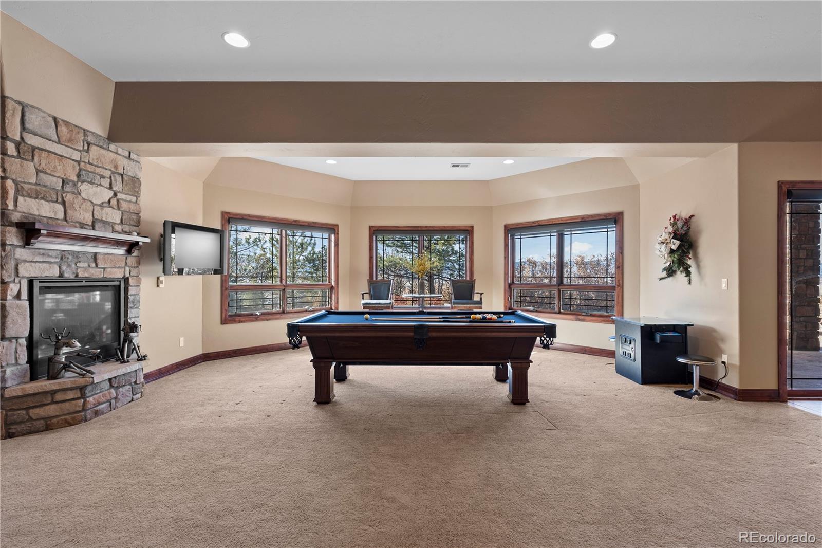 2256 W Wolfensberger Road