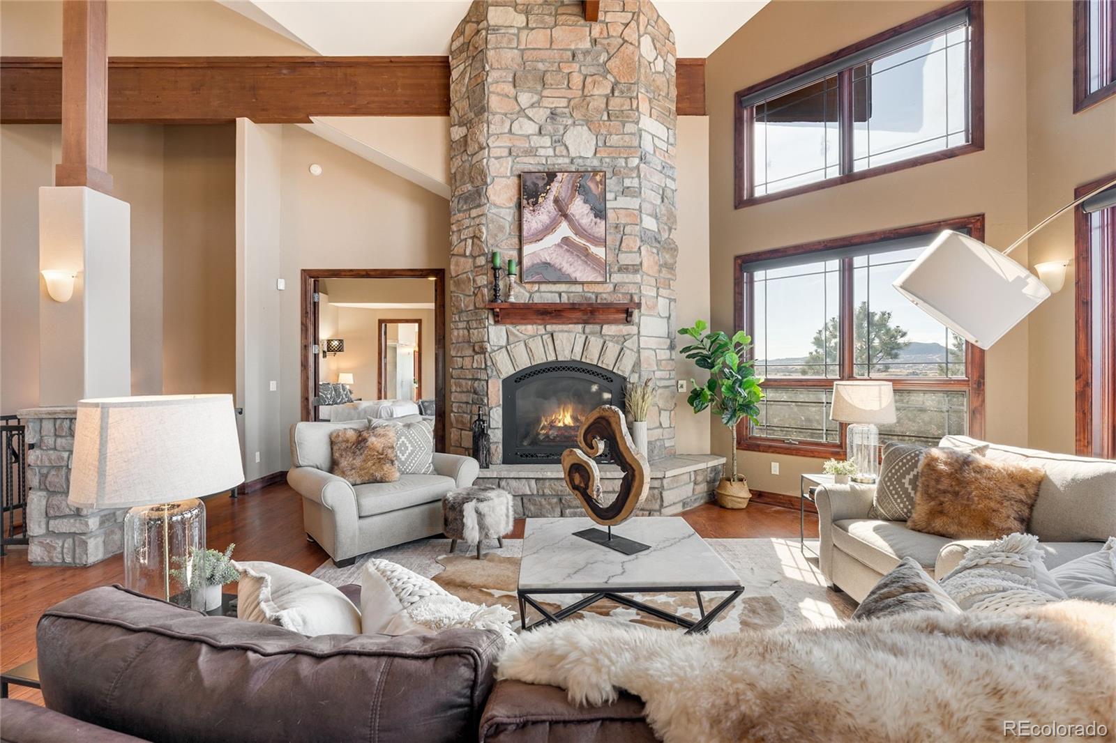 2256 W Wolfensberger Road