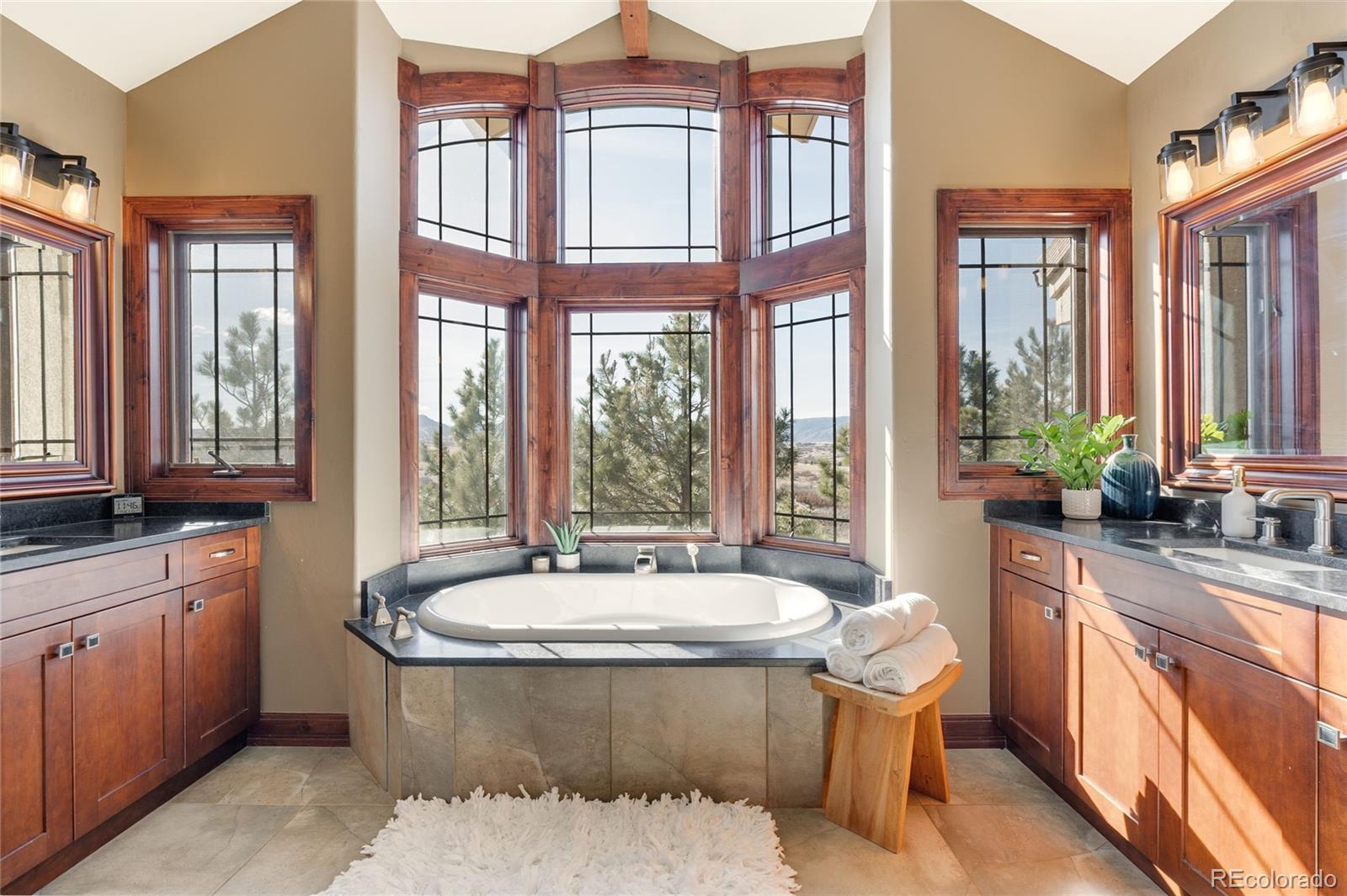 2256 W Wolfensberger Road