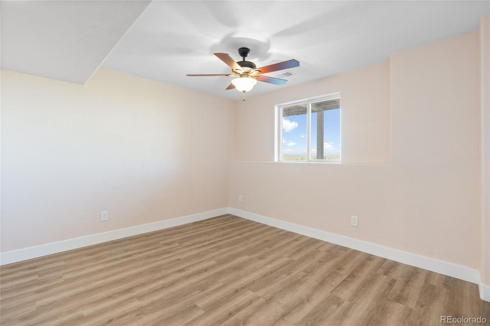 29429 Clear View Circle