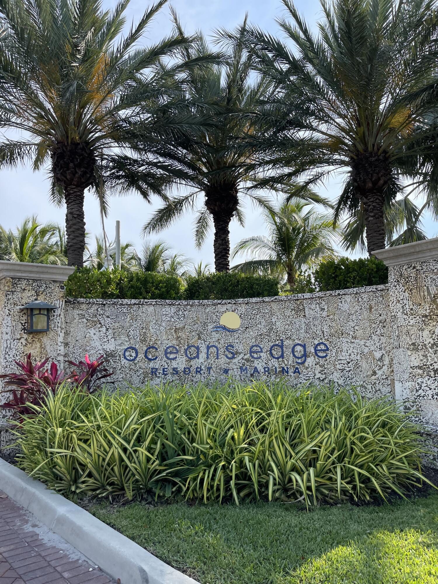 5950 Peninsular Avenue Unit: 668