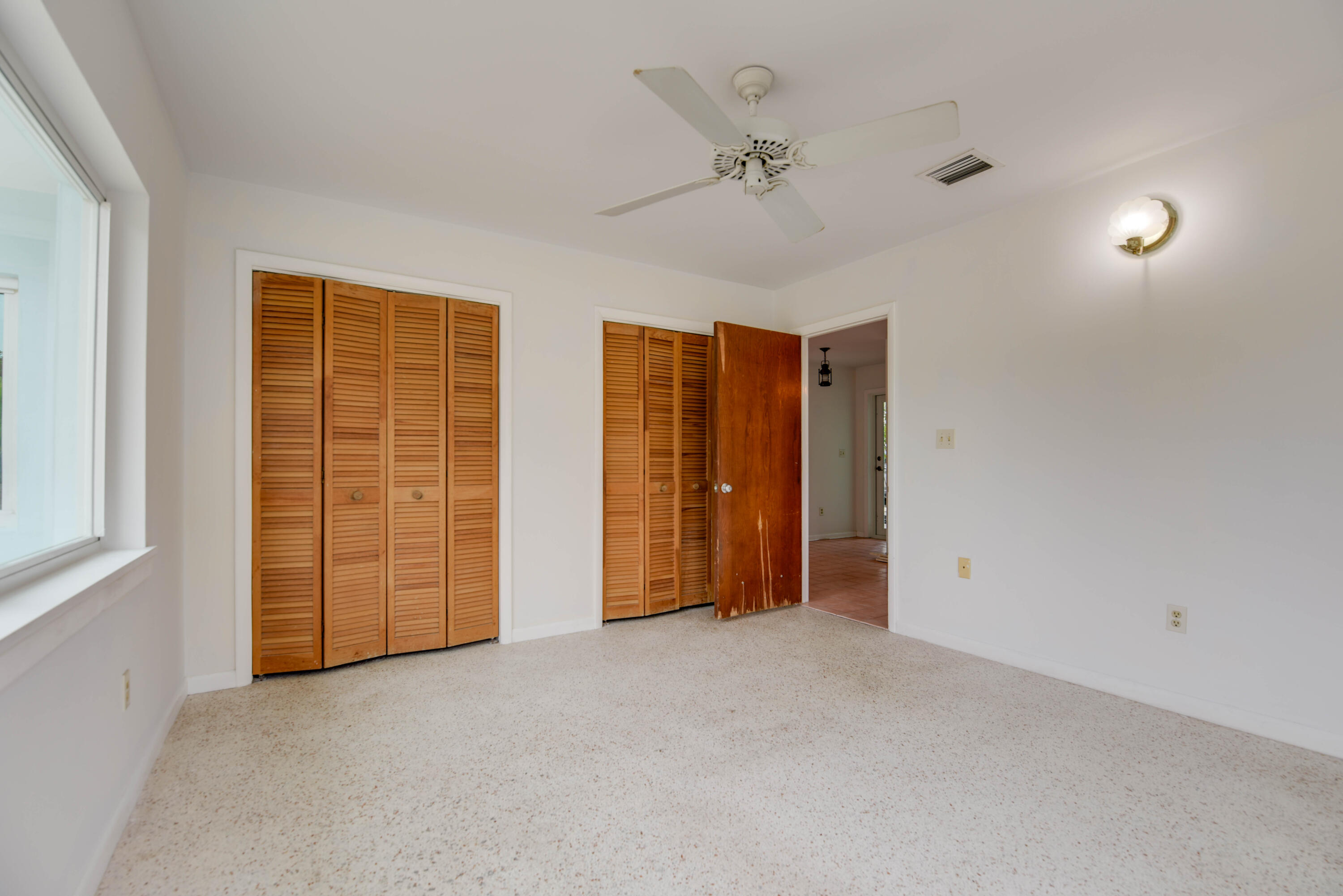 21066 3Rd Avenue