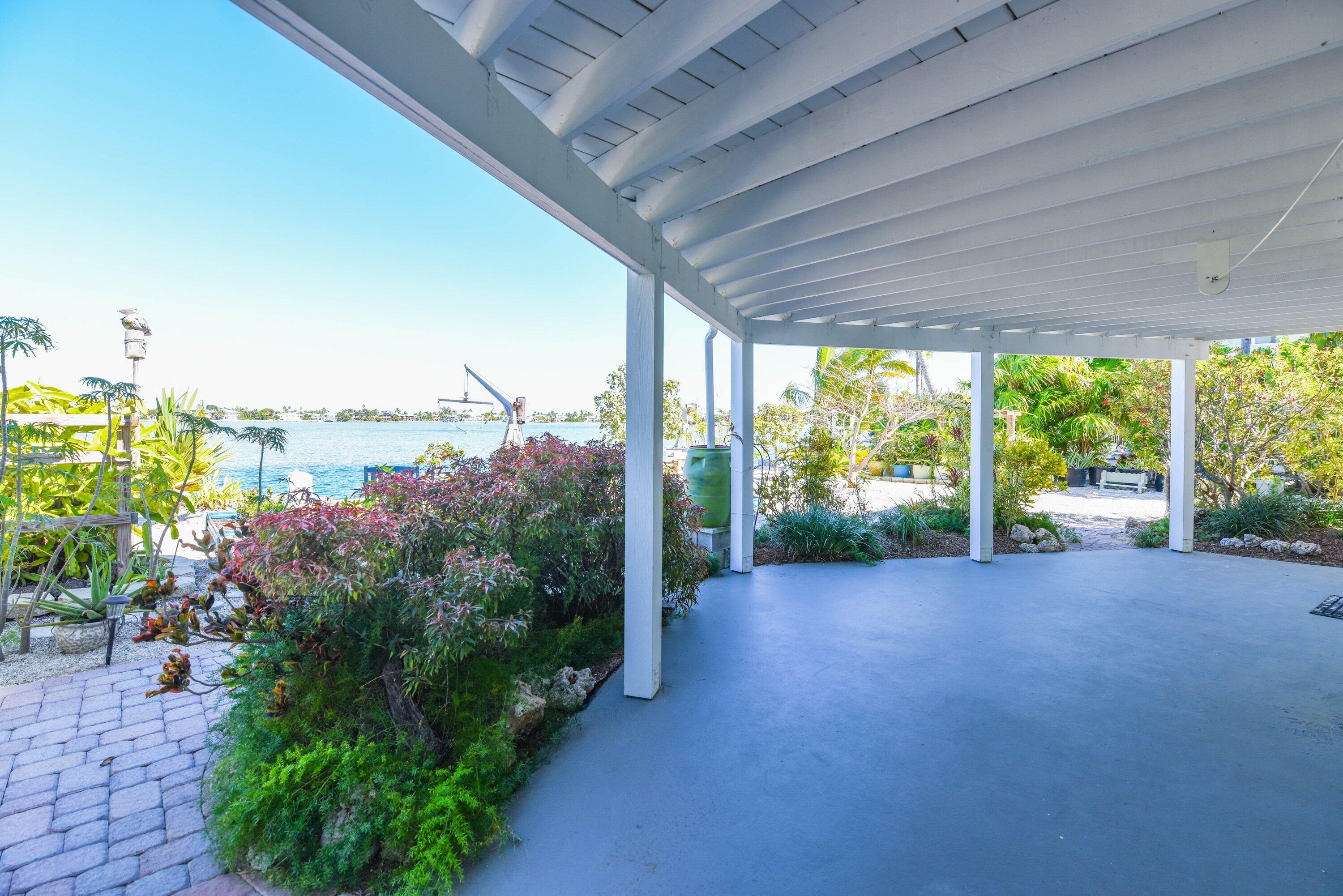 345 South Point Drive