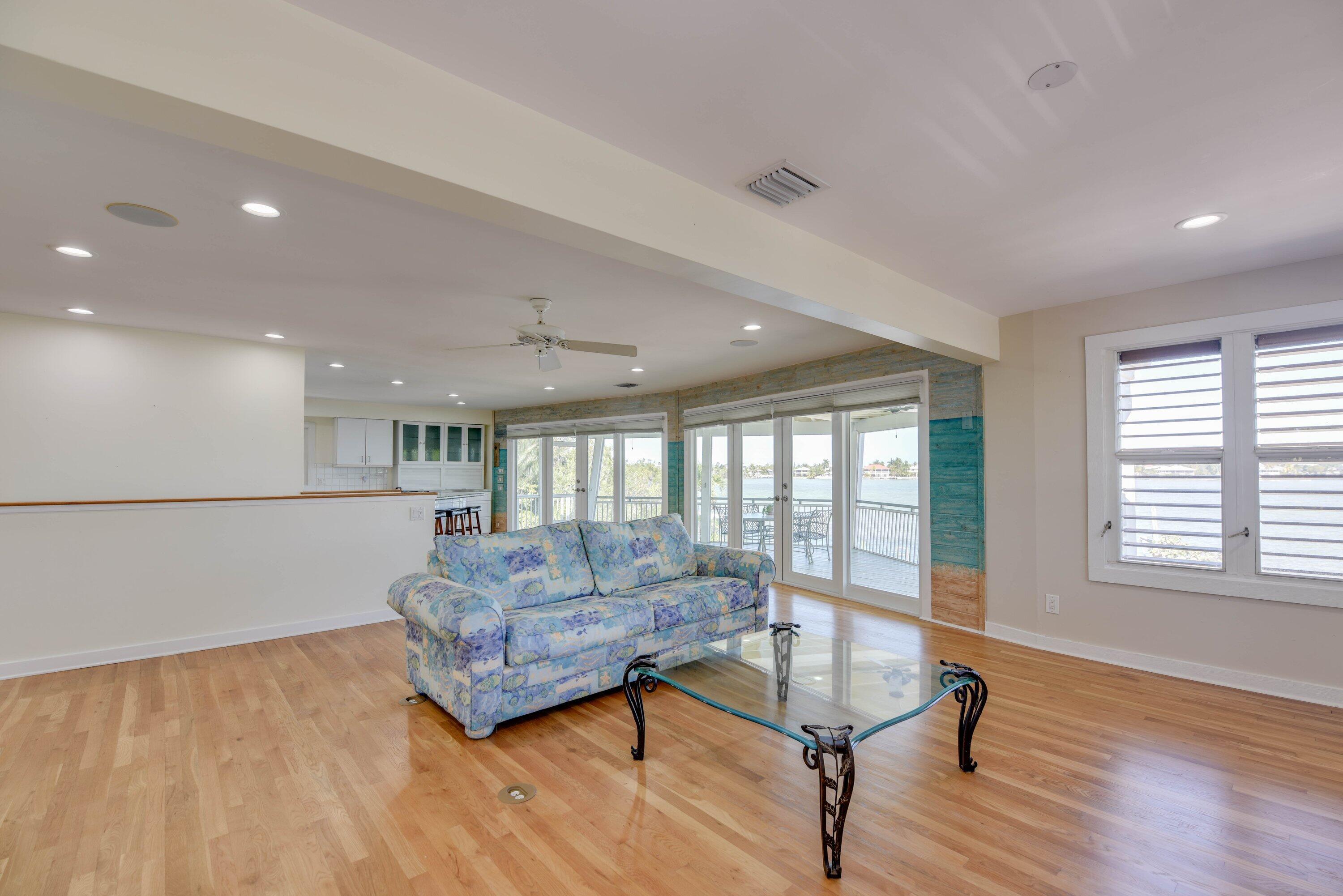 345 South Point Drive