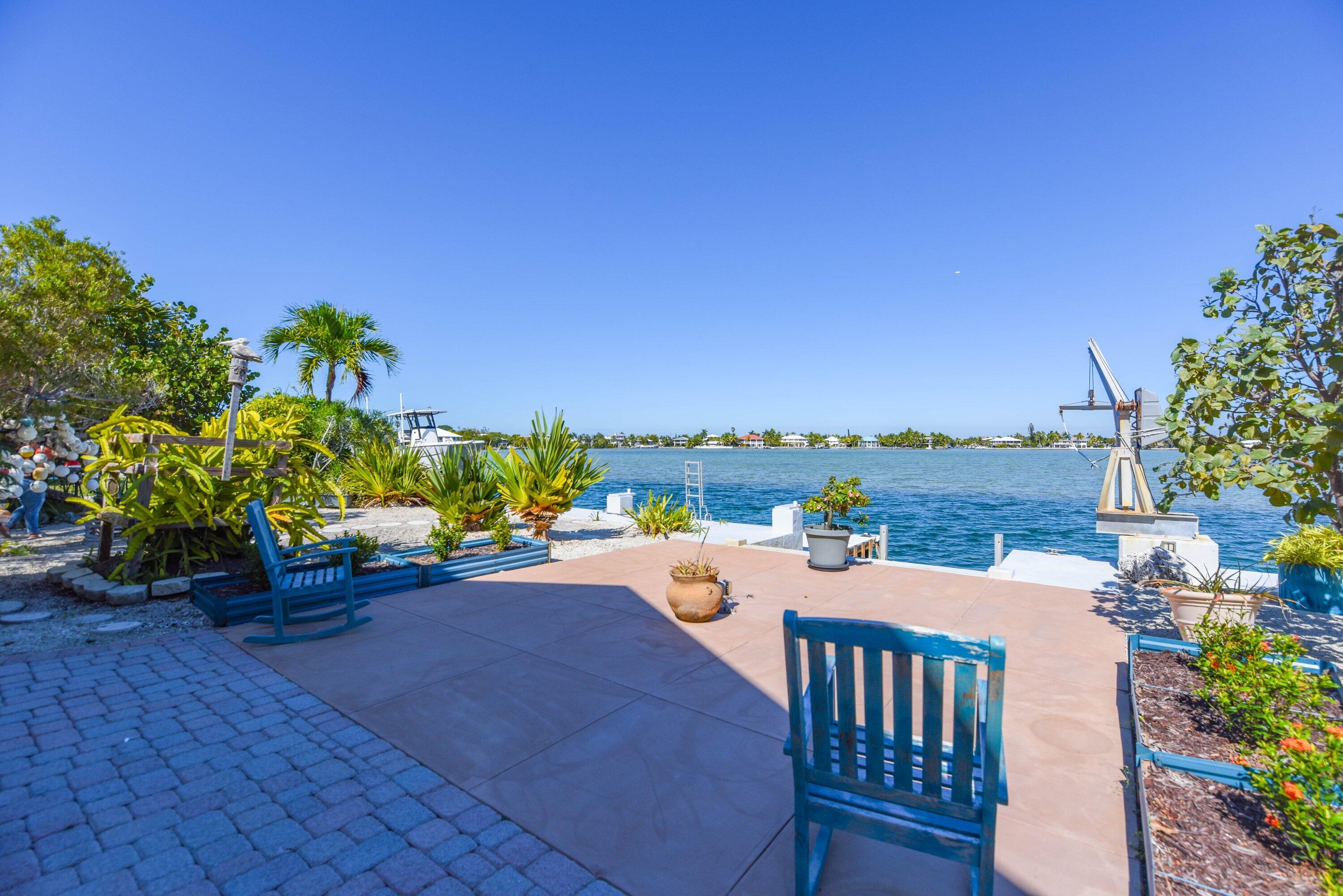 345 South Point Drive