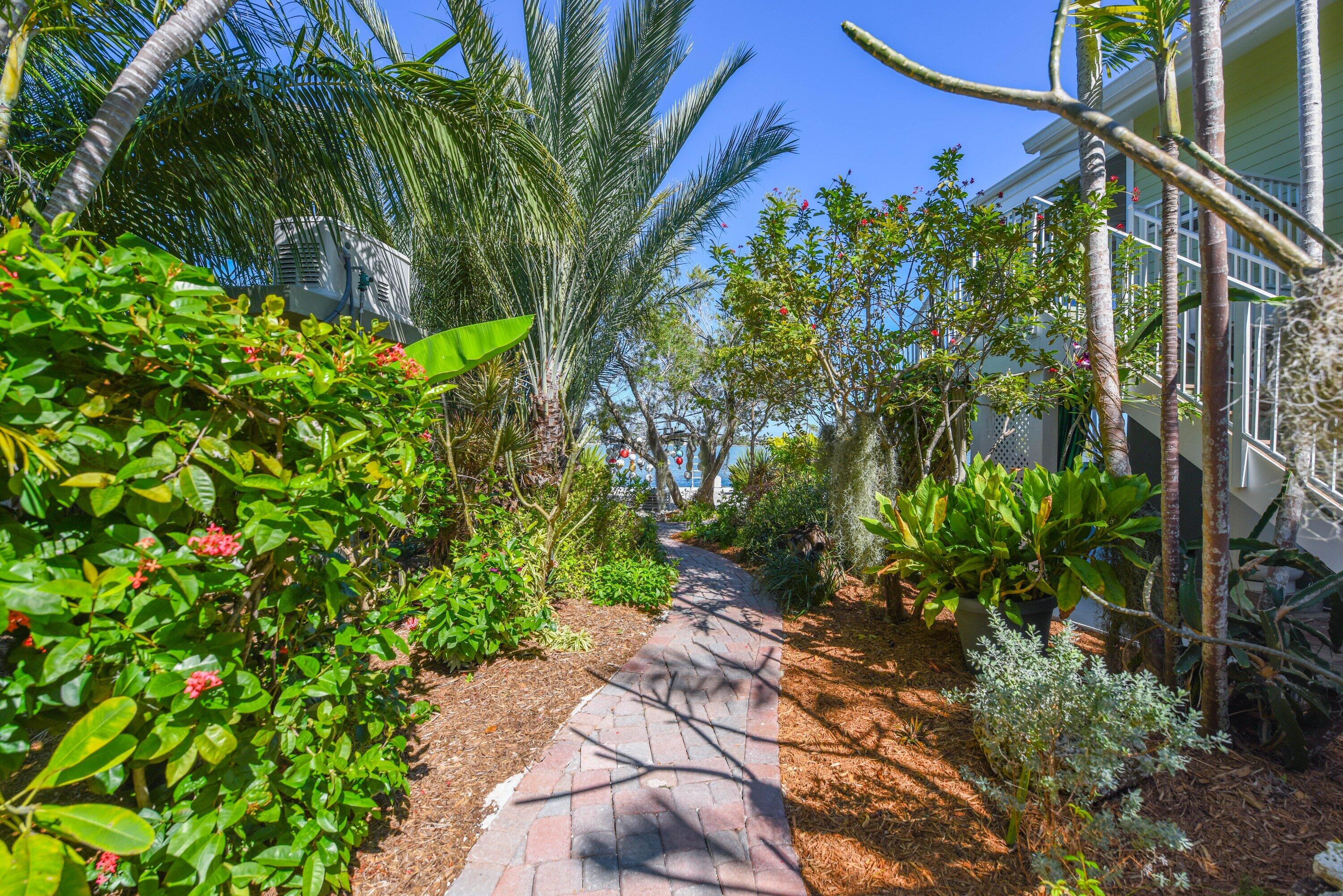 345 South Point Drive