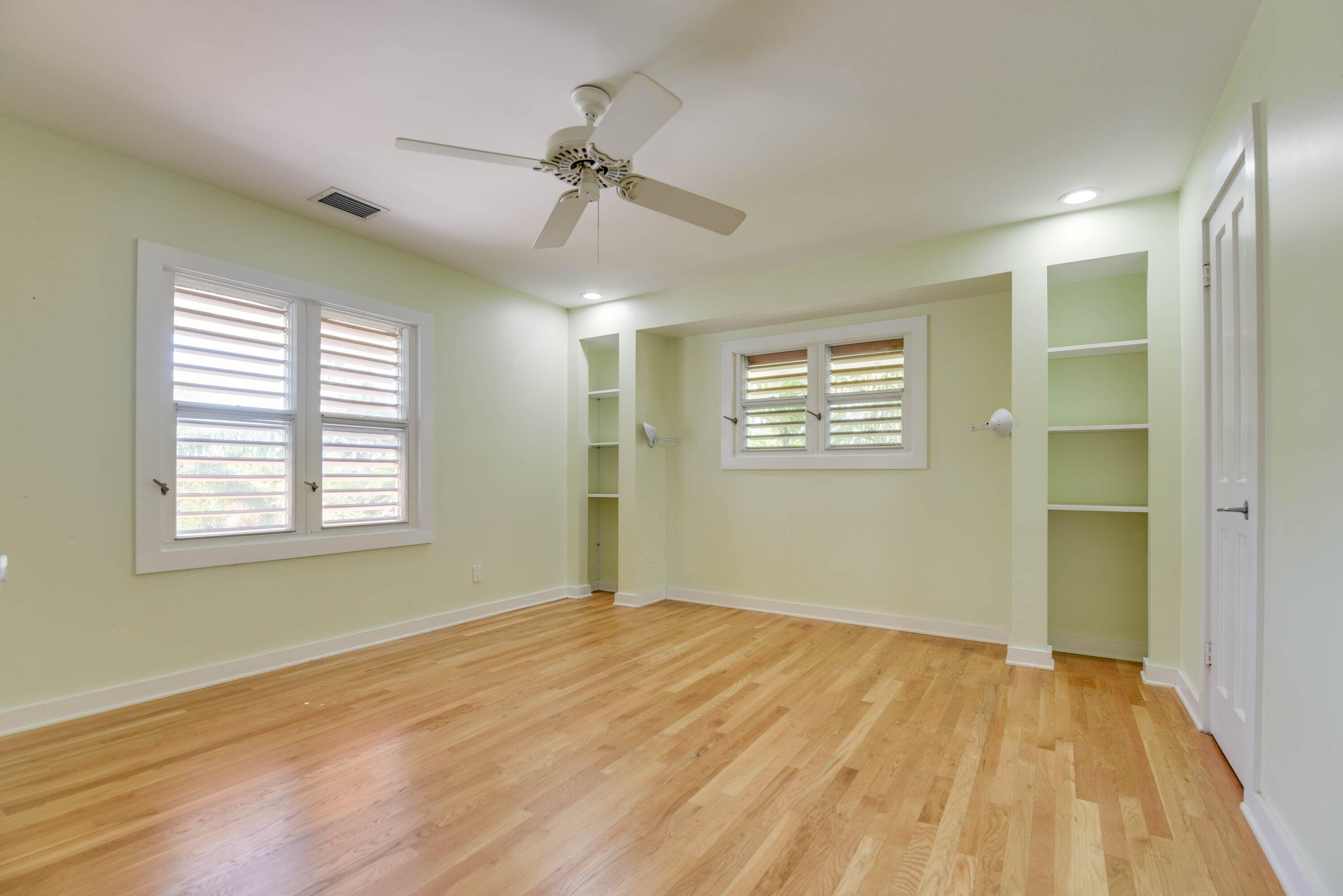 345 South Point Drive