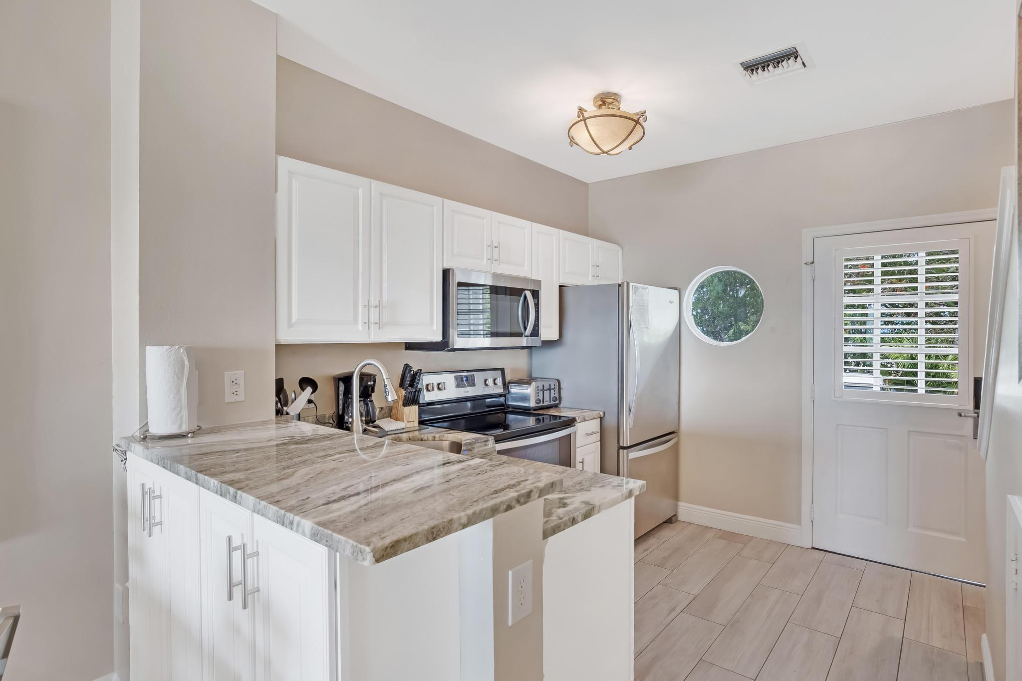 5008 Sunset Village Drive