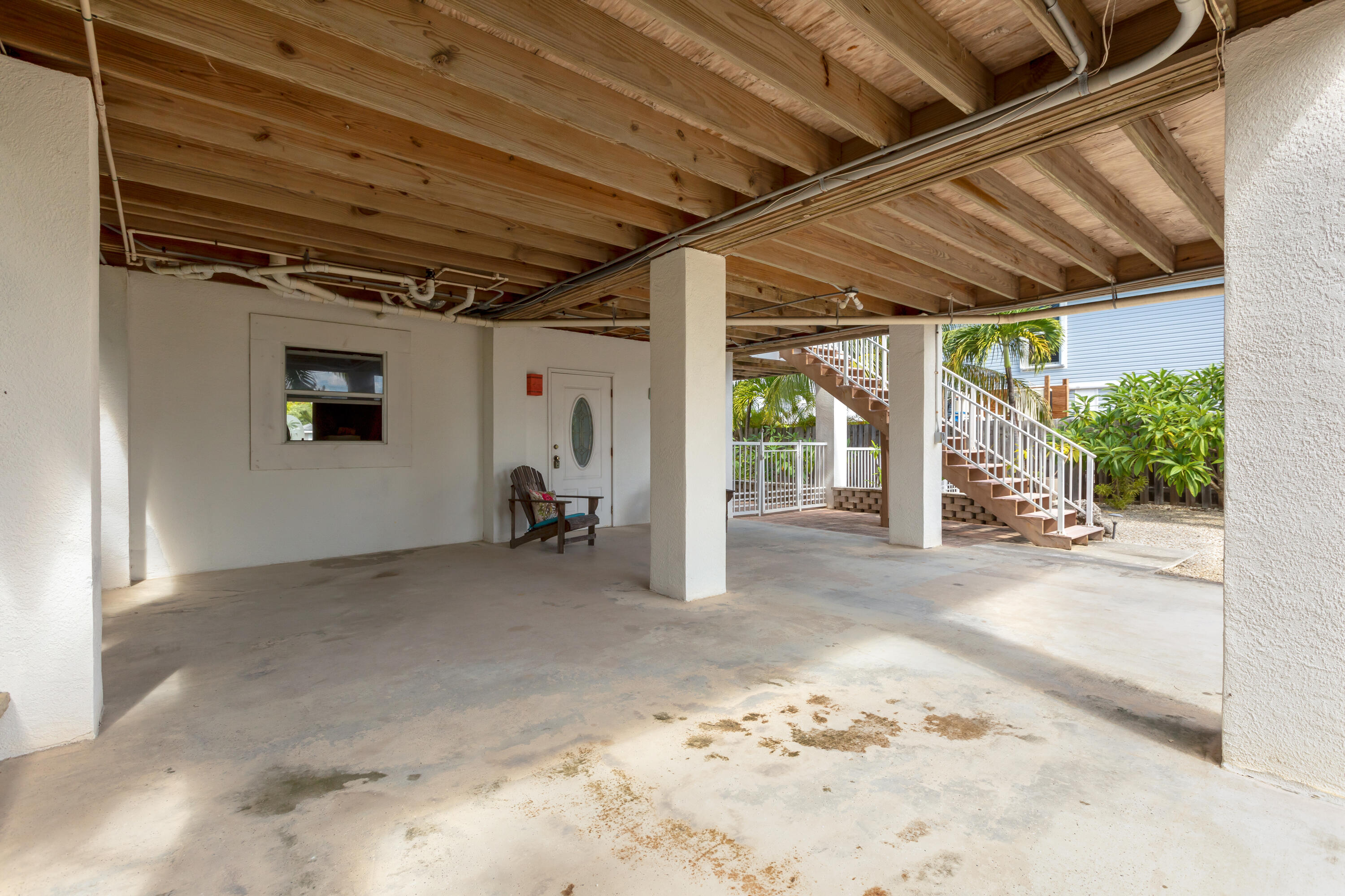 76 W Shore Drive