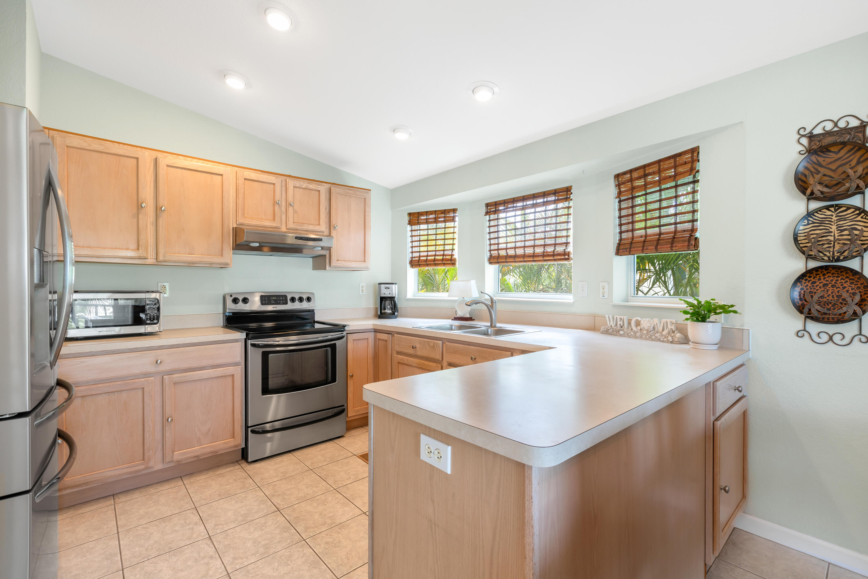 76 W Shore Drive